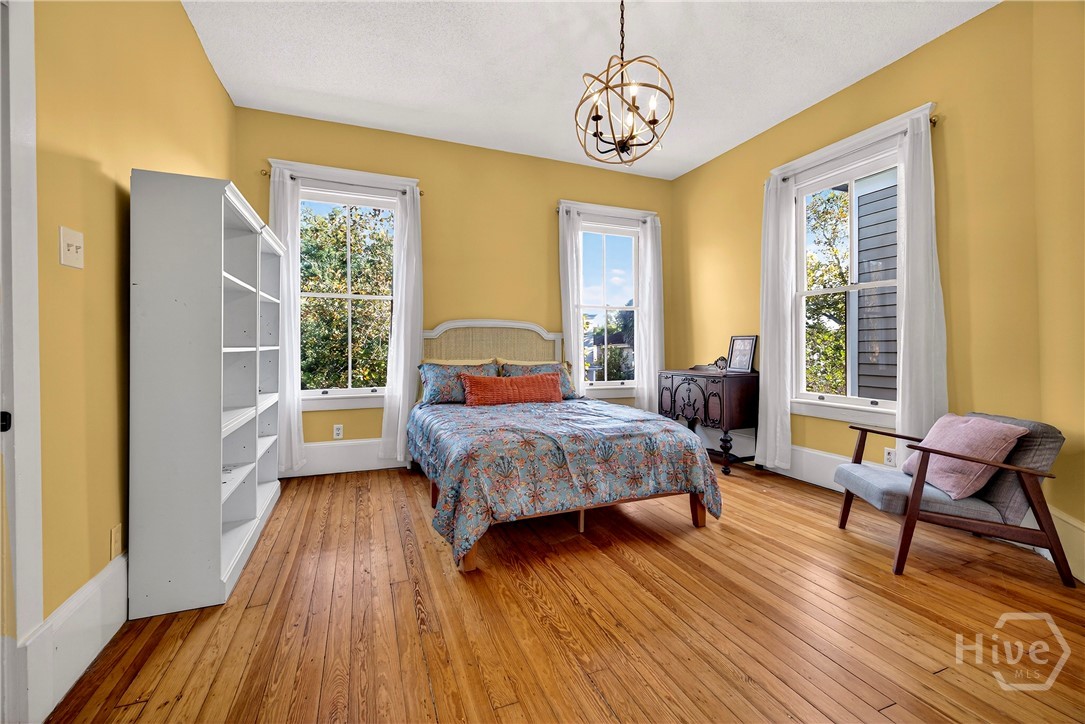 513 E Henry Street, Savannah, GA, 31401