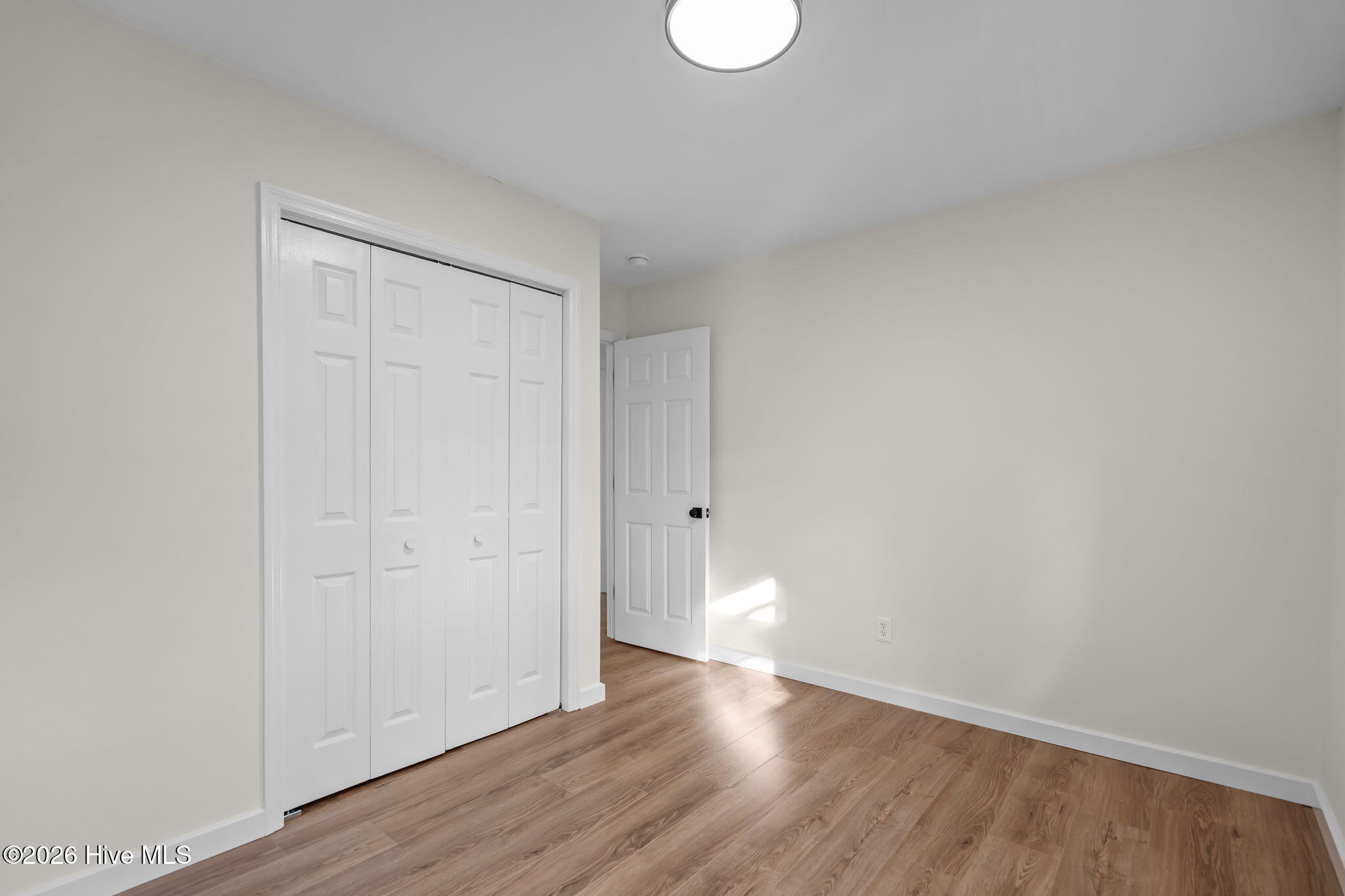 100541666 | Photo 51