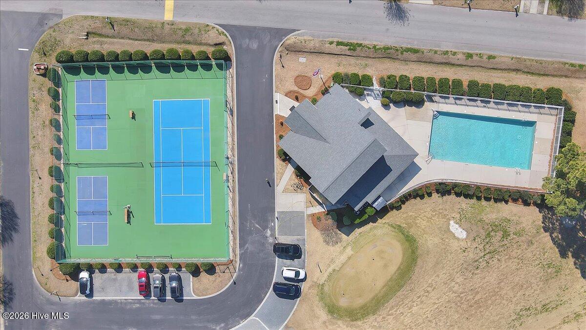 100549972 | Photo 62