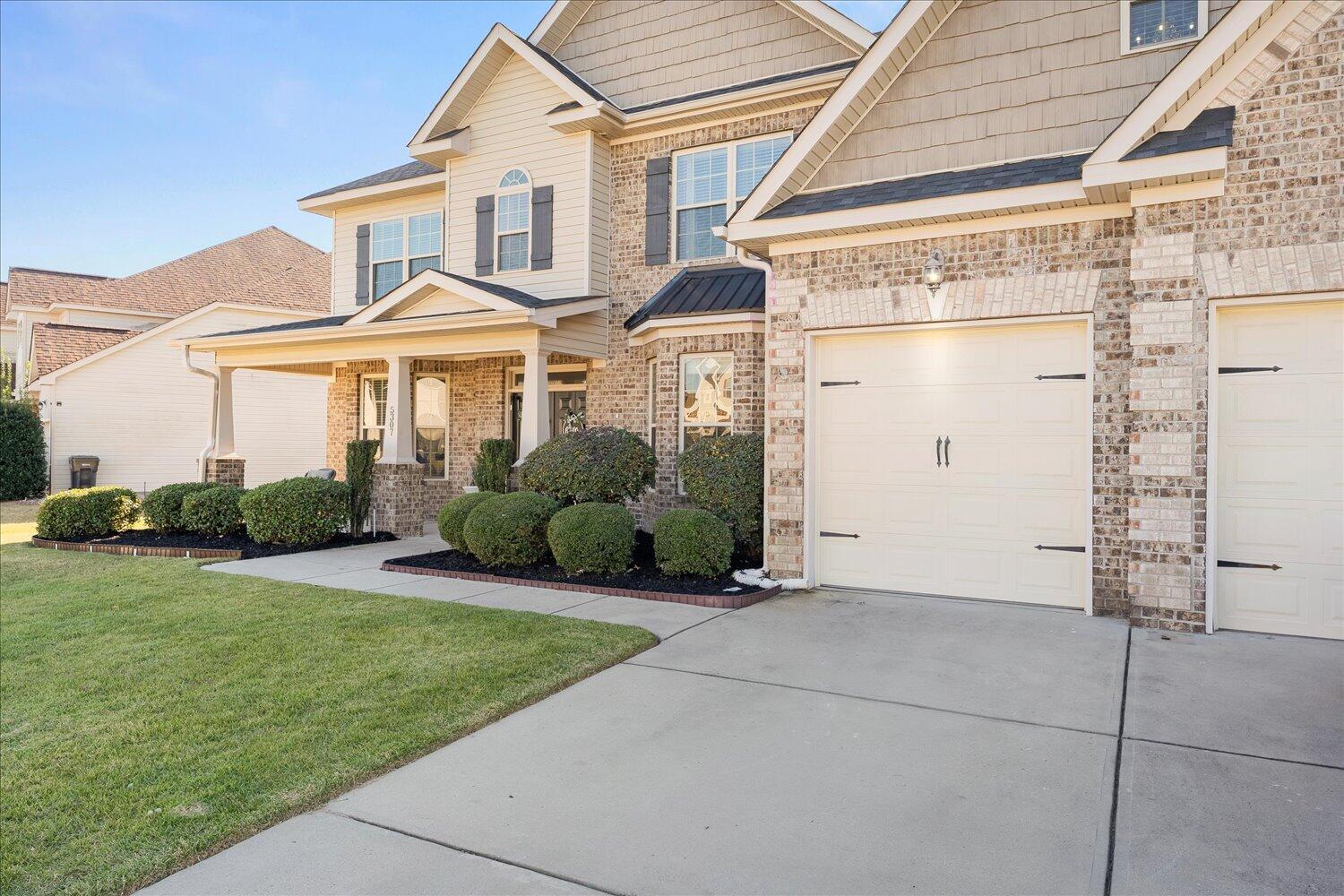 02-5307 Bull St 02R