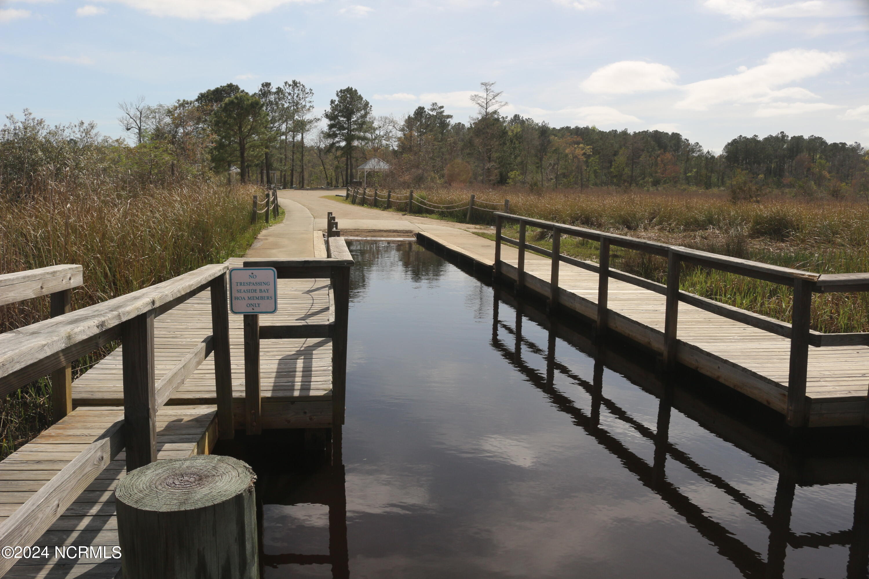 549 Sanctuary Point SW, Supply, NC 28462 Listing Photo  13