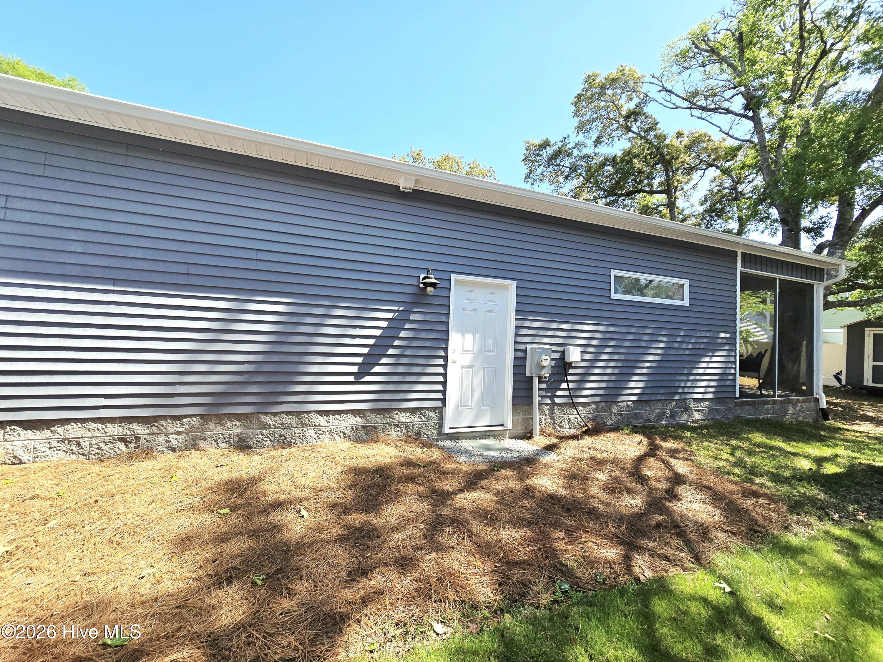 100552706 | Photo 22