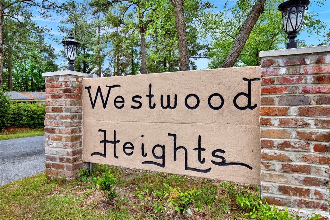 Homes for sale in Rincon, GA | 121 Westwood Dr, Rincon, GA 31326 | MLS# SA355049