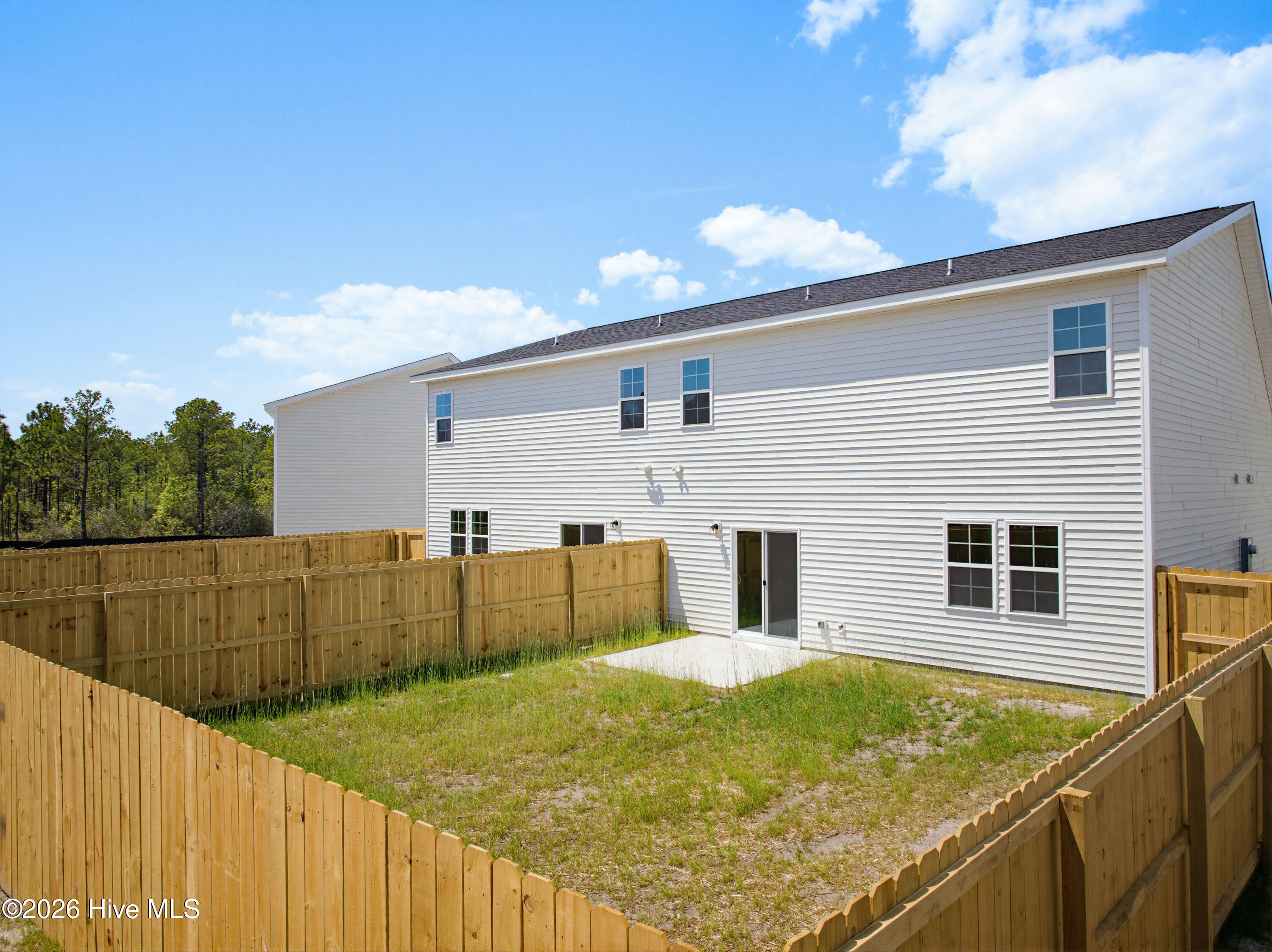 100567611 | Photo 22