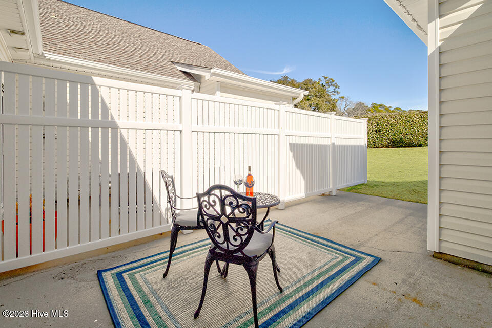 100555242 | Photo 22