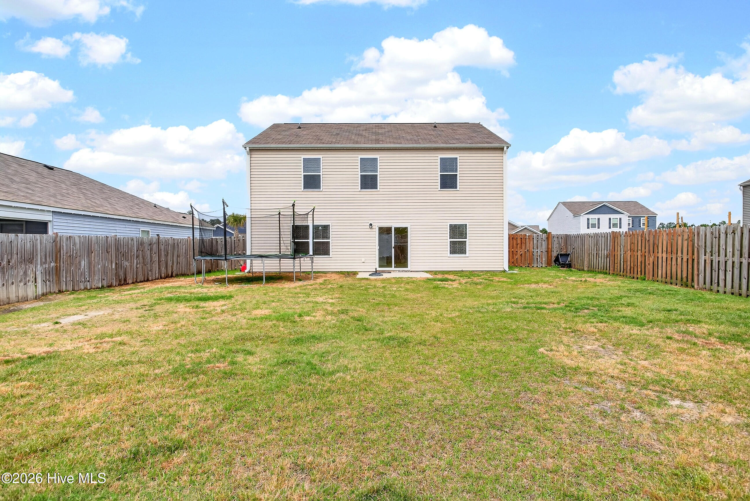 100565797 | Photo 29