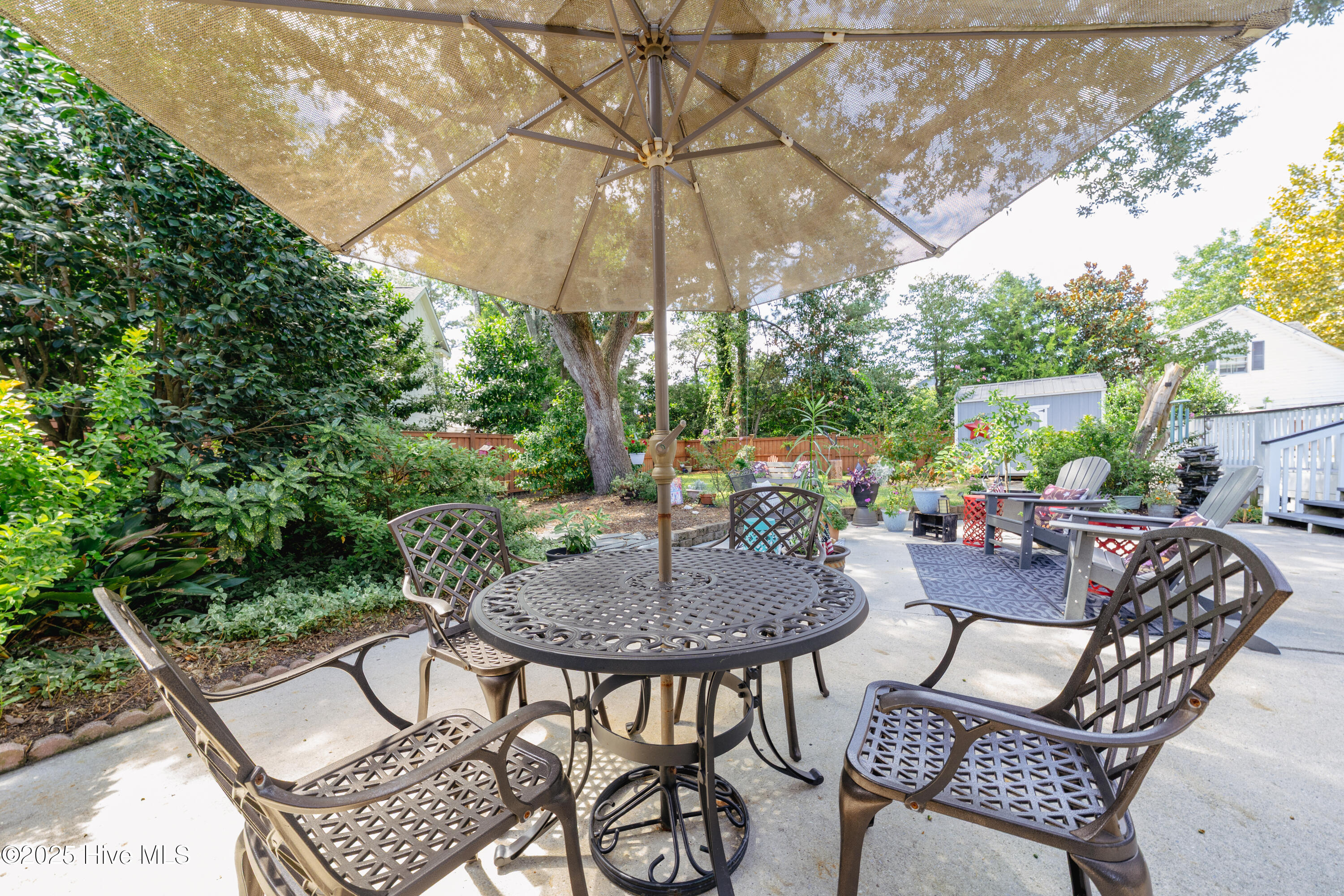 100531366 | Photo 21