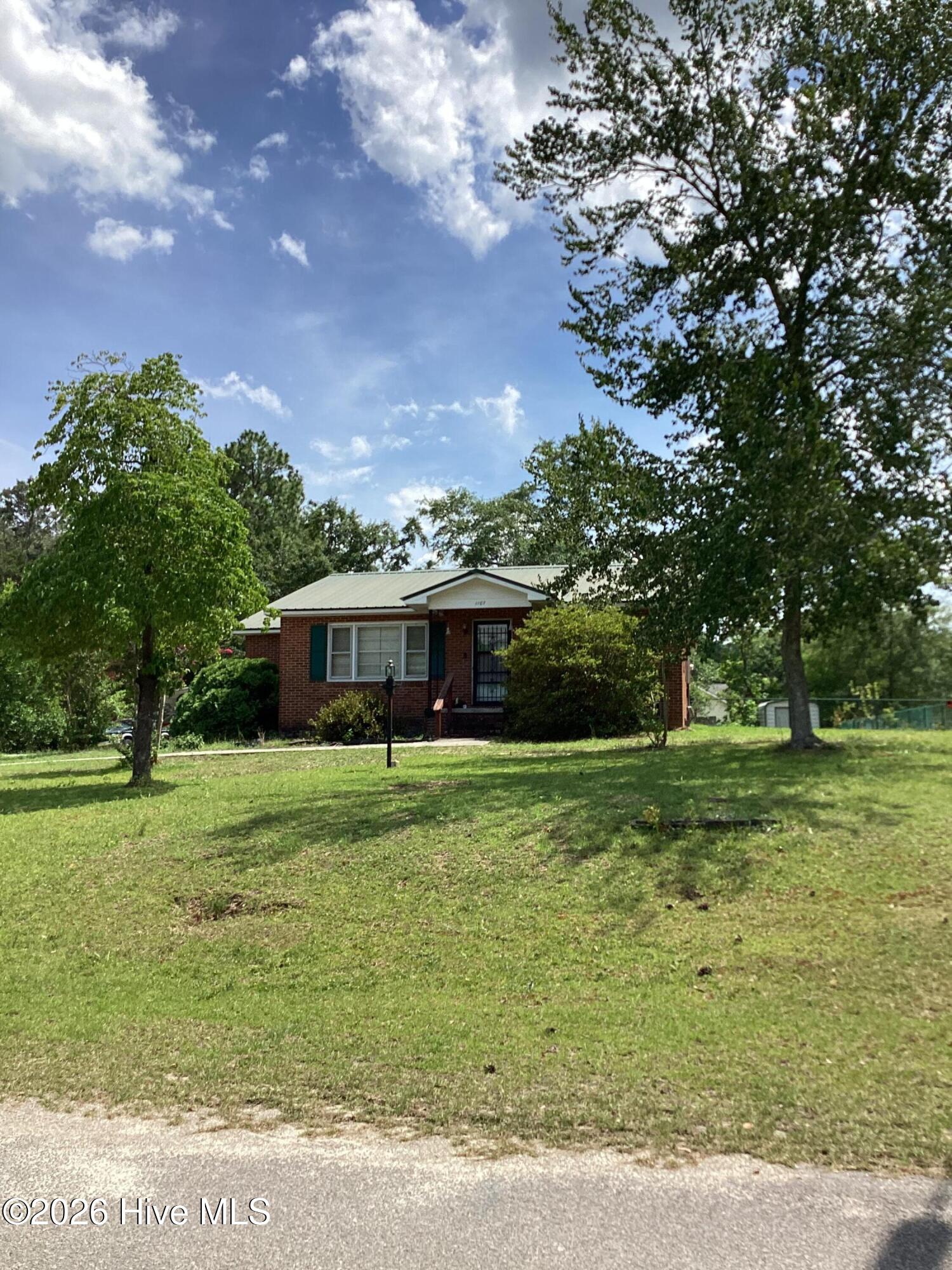 Exterior photo of 1107 Oak Avenue, Hamlet, NC 28345. MLS: 100588202