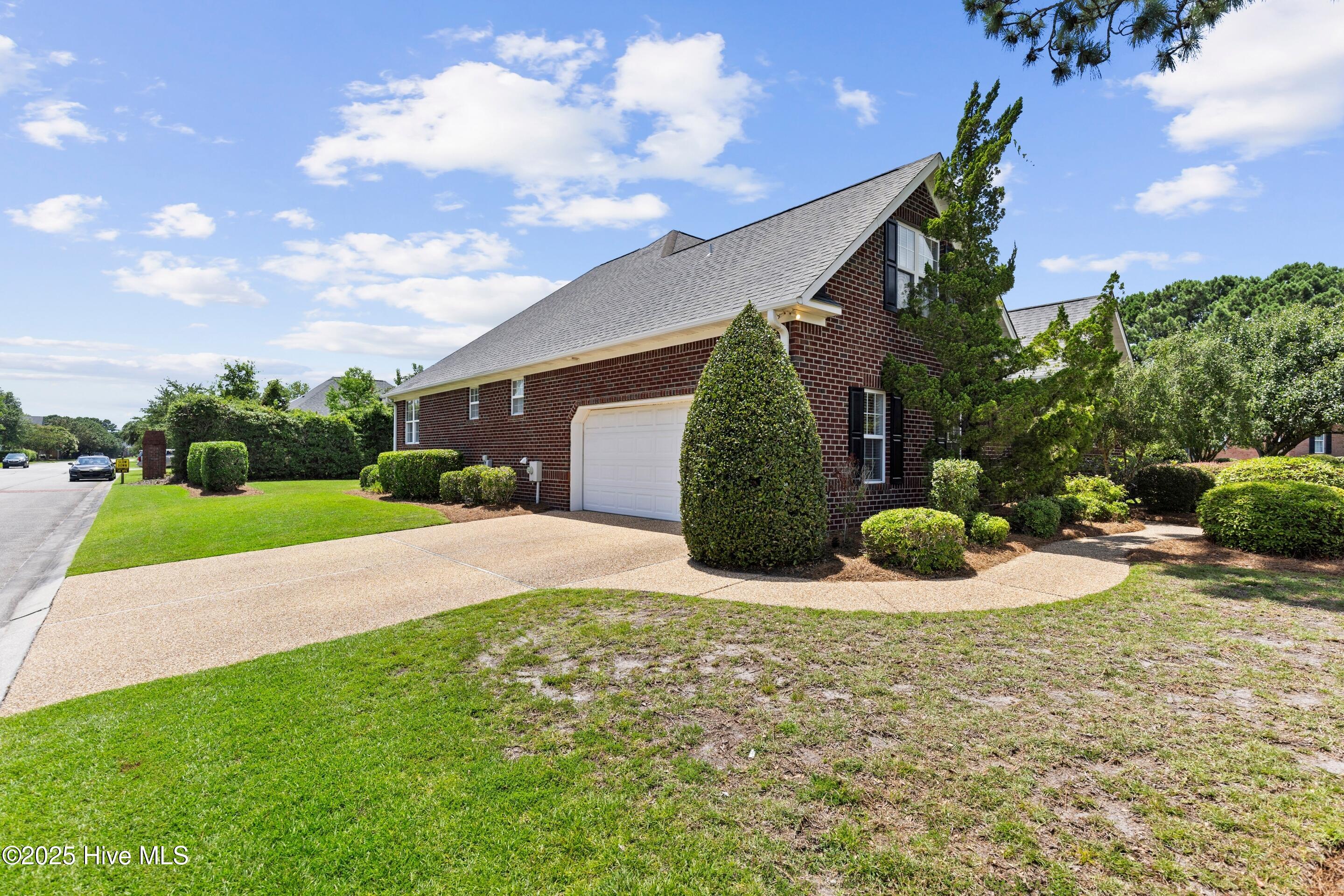 100519382 | Photo 44