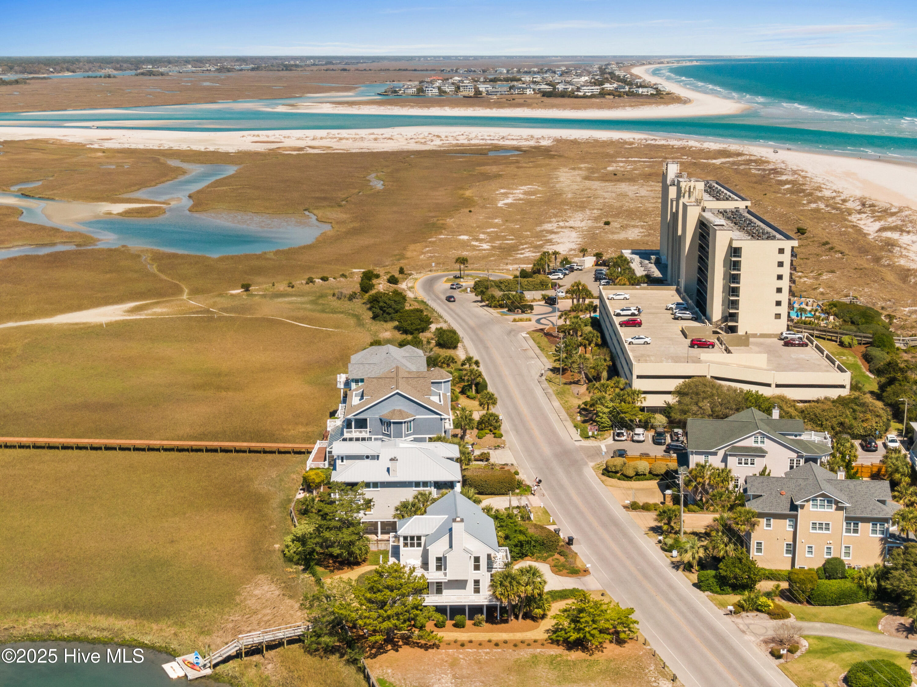 100497696 | Photo 60