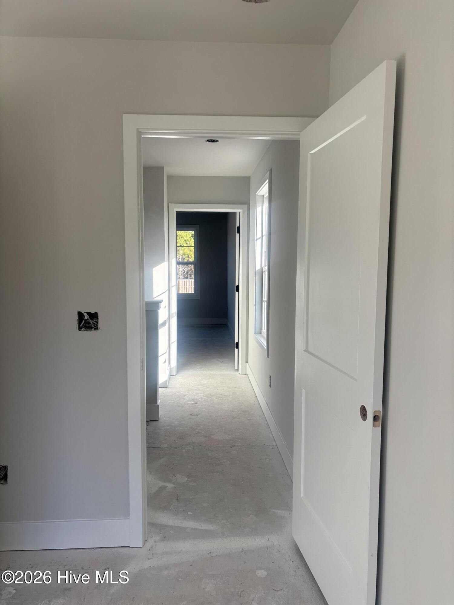 100551381 | Photo 23