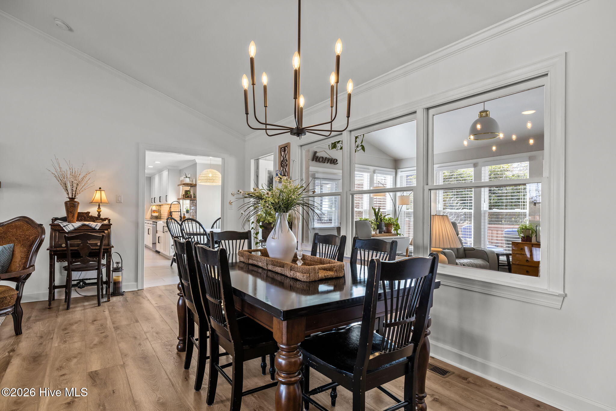 100555597 | Photo 27