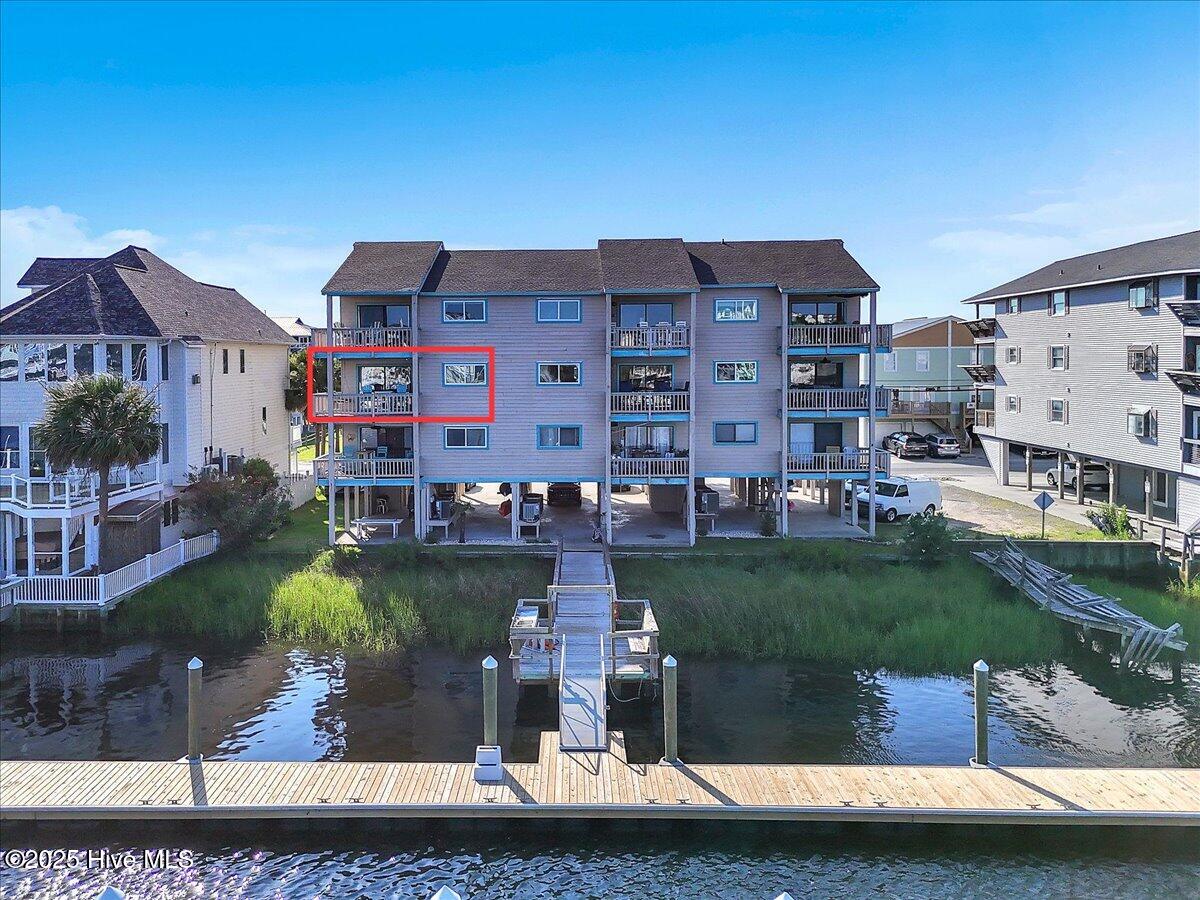 100558526 | Photo 44