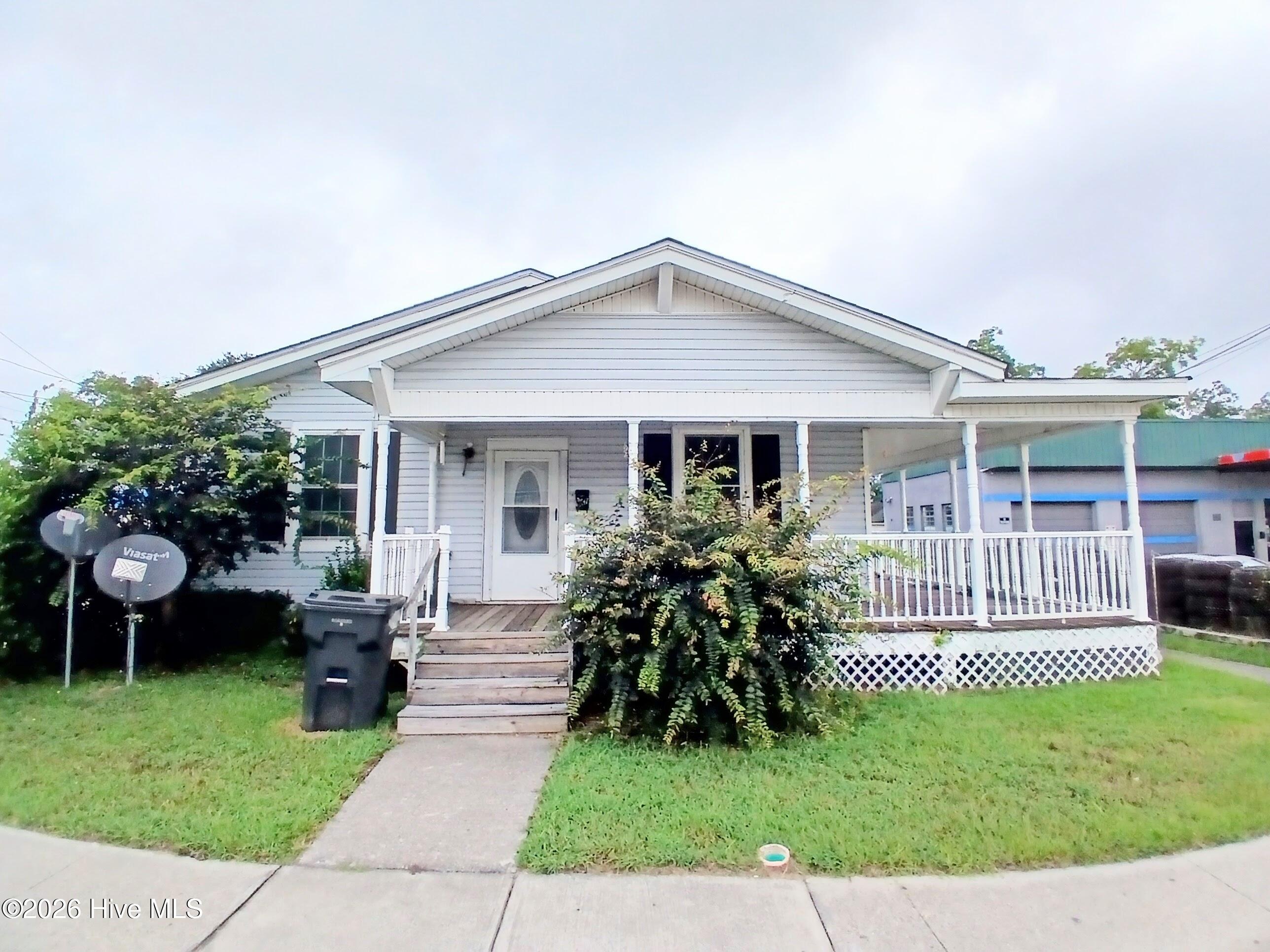 Photo 2 of Single family home for sale at 2047 Broad St, Augusta, GA 30904 | MLS# 100603847 | Listing updated on 2026-09-16