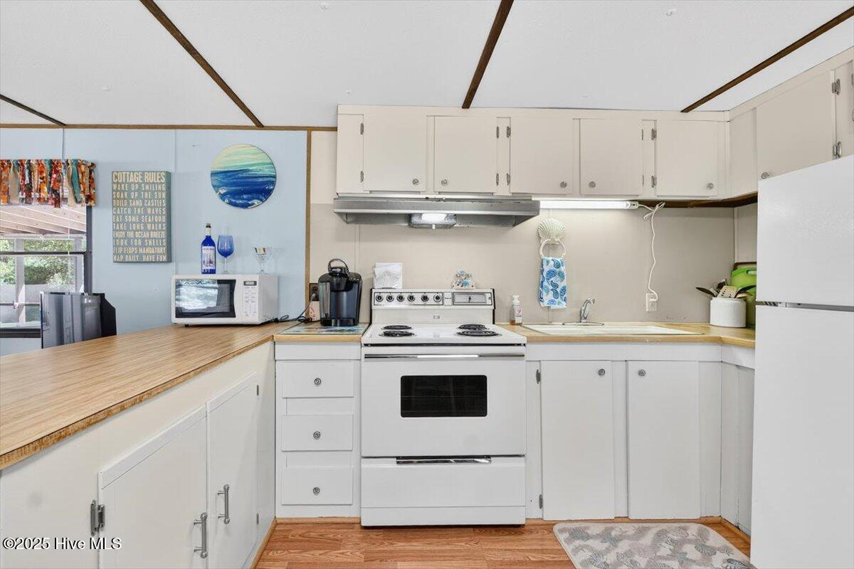 100536232 | Photo 13