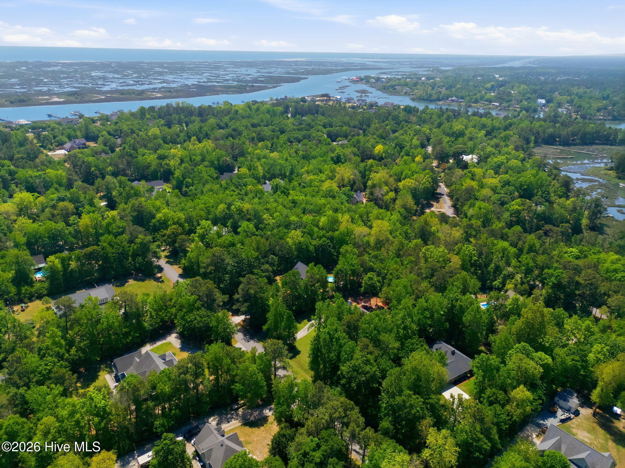 100569469 | Photo 68