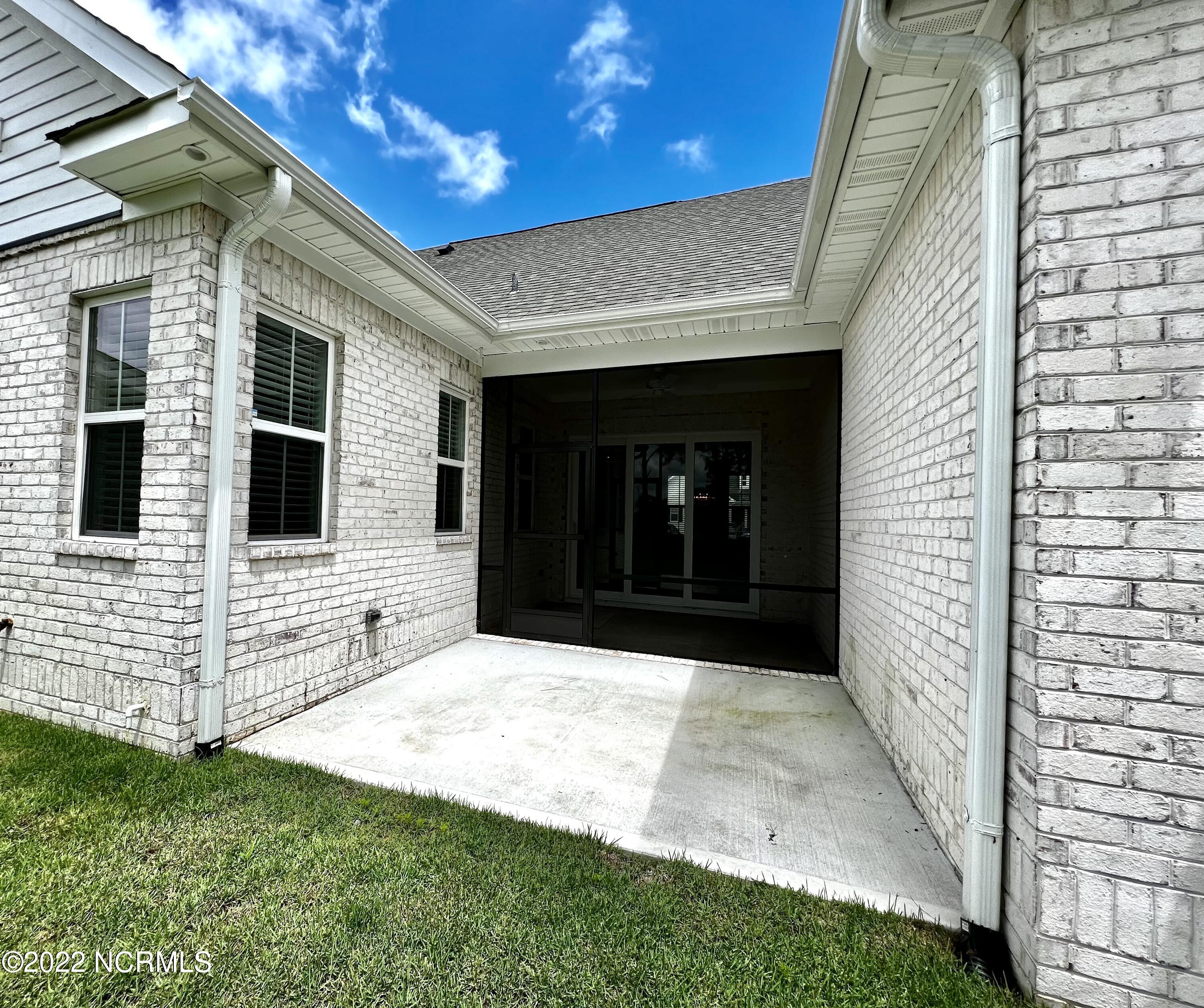 100558530 | Photo 14