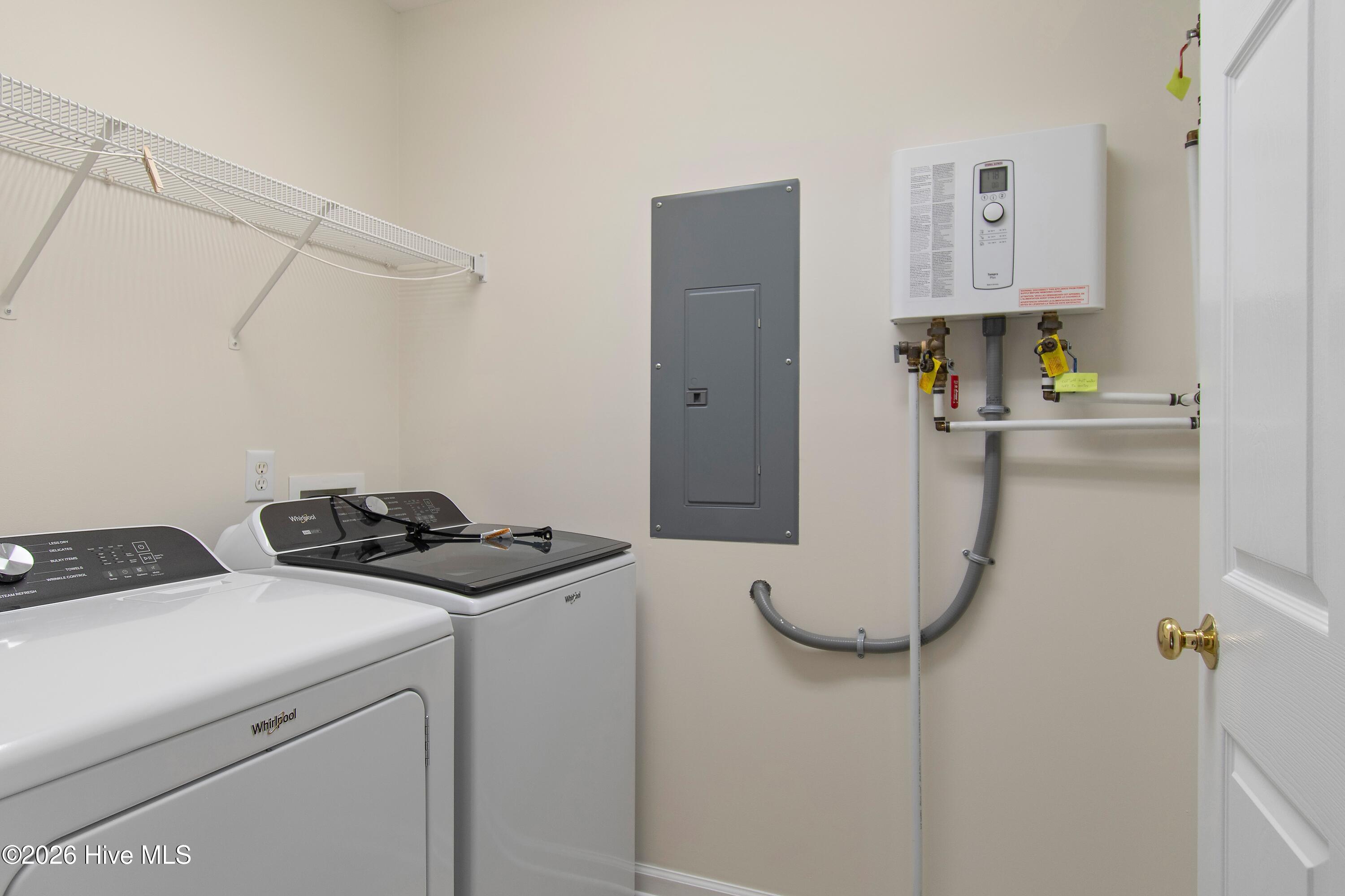 100550603 | Photo 10