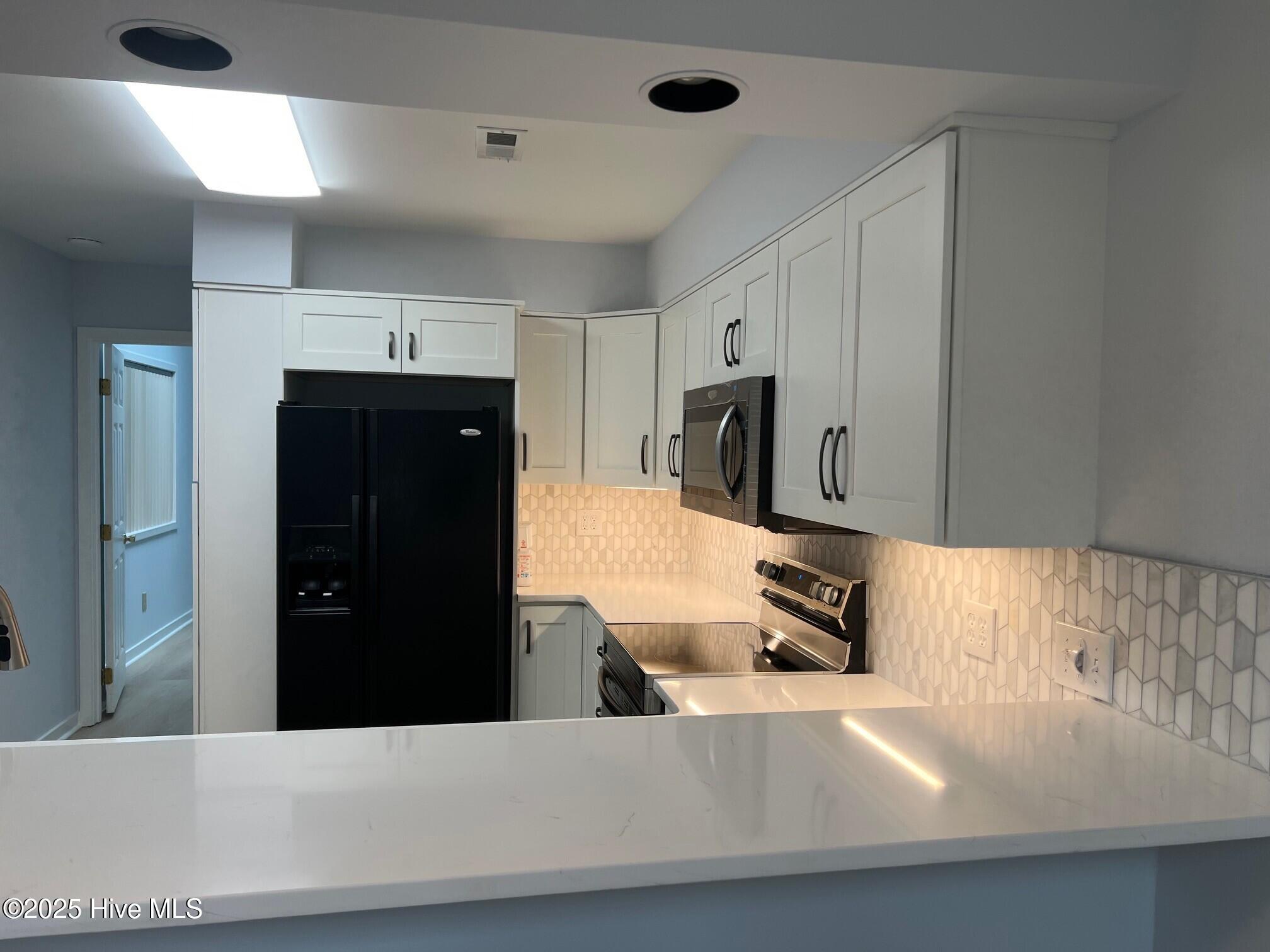 100539384 | Photo 11