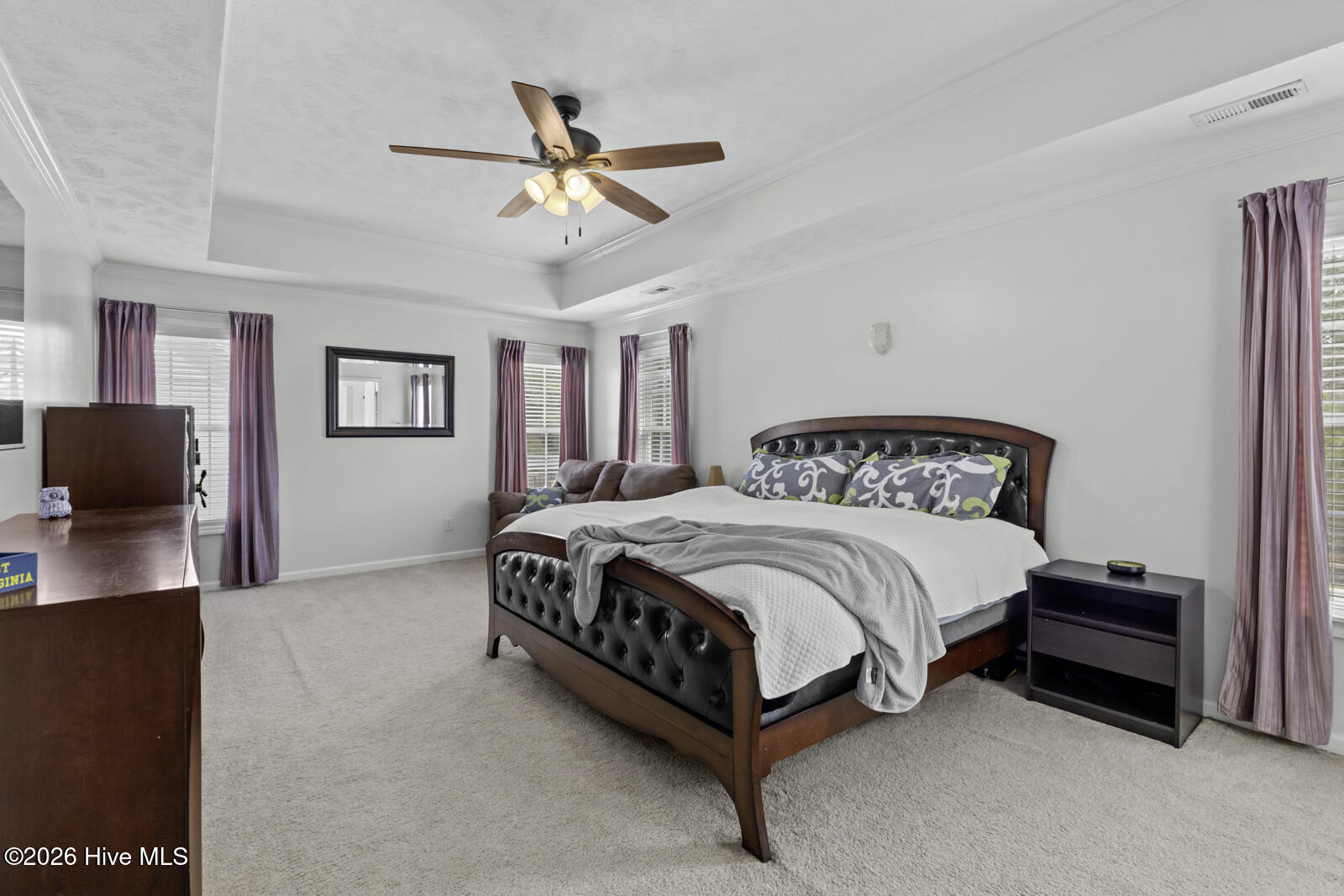 100562743 | Photo 29