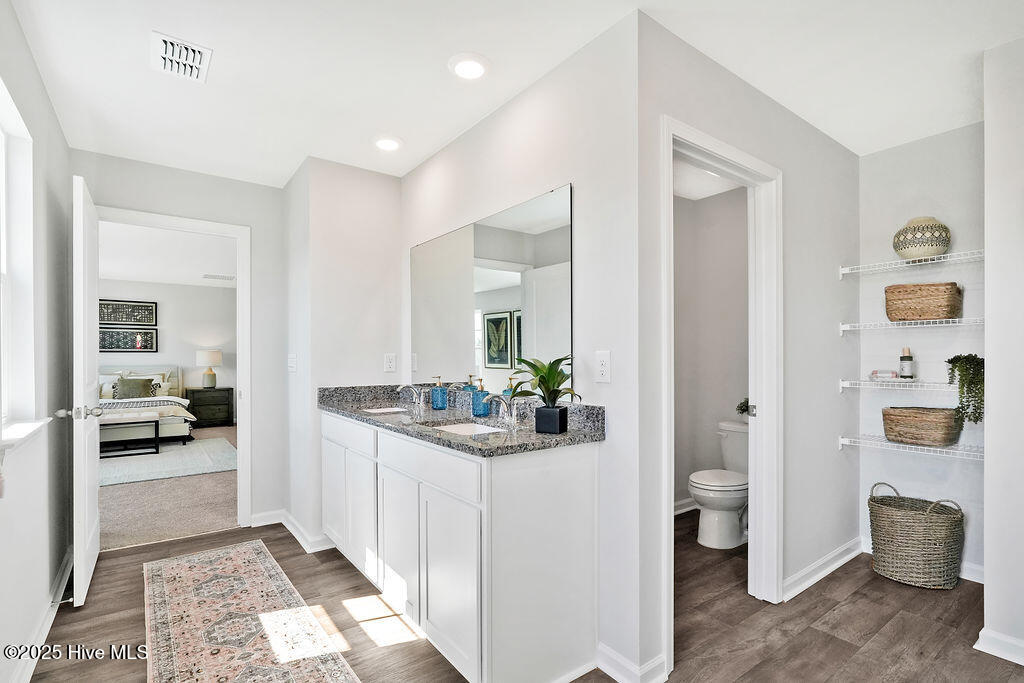 100531901 | Photo 29