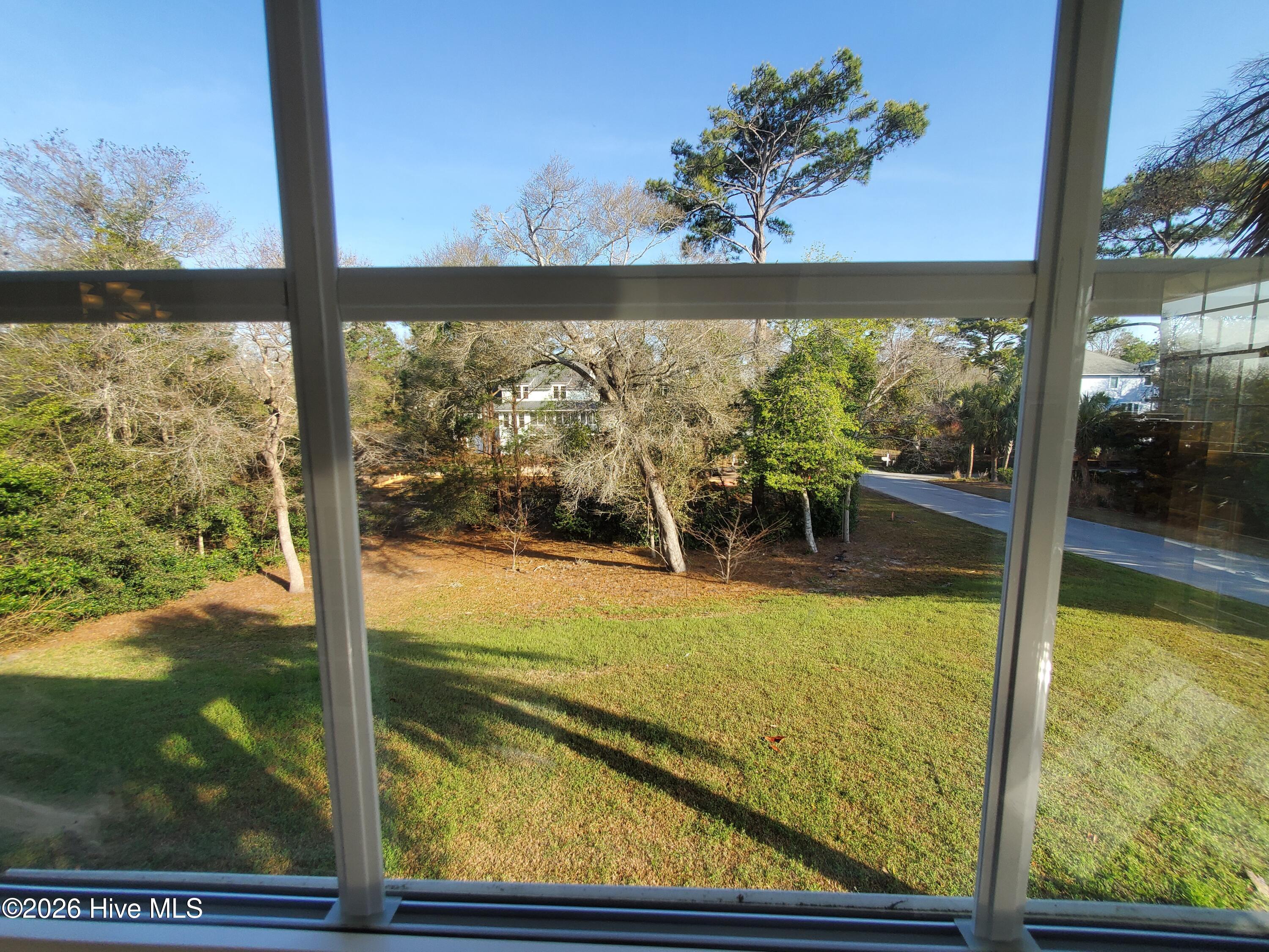 100560491 | Photo 35