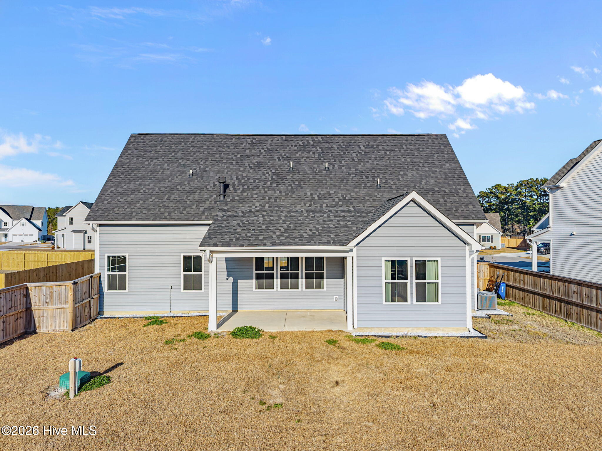 100550505 | Photo 35