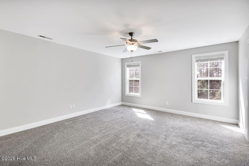 100558736 | Photo 19