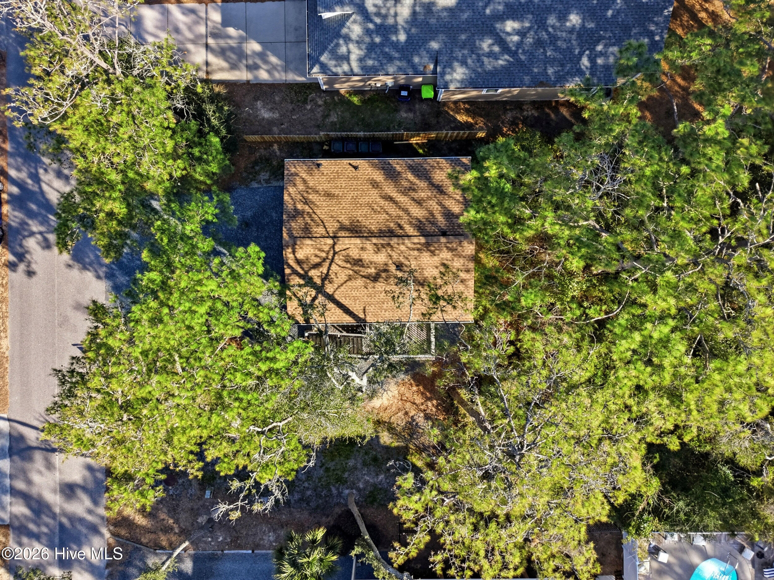 100552223 | Photo 42