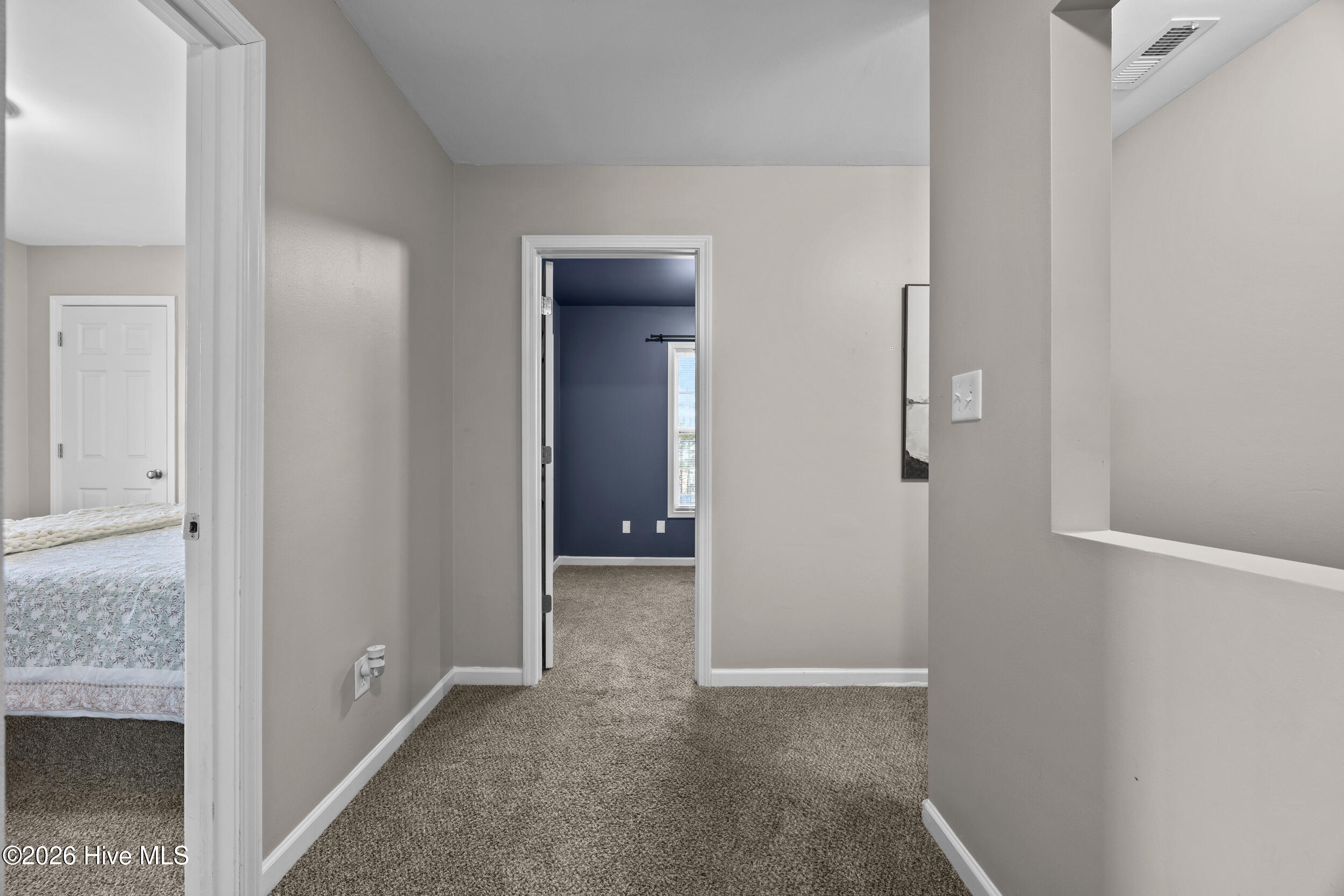 100554193 | Photo 24