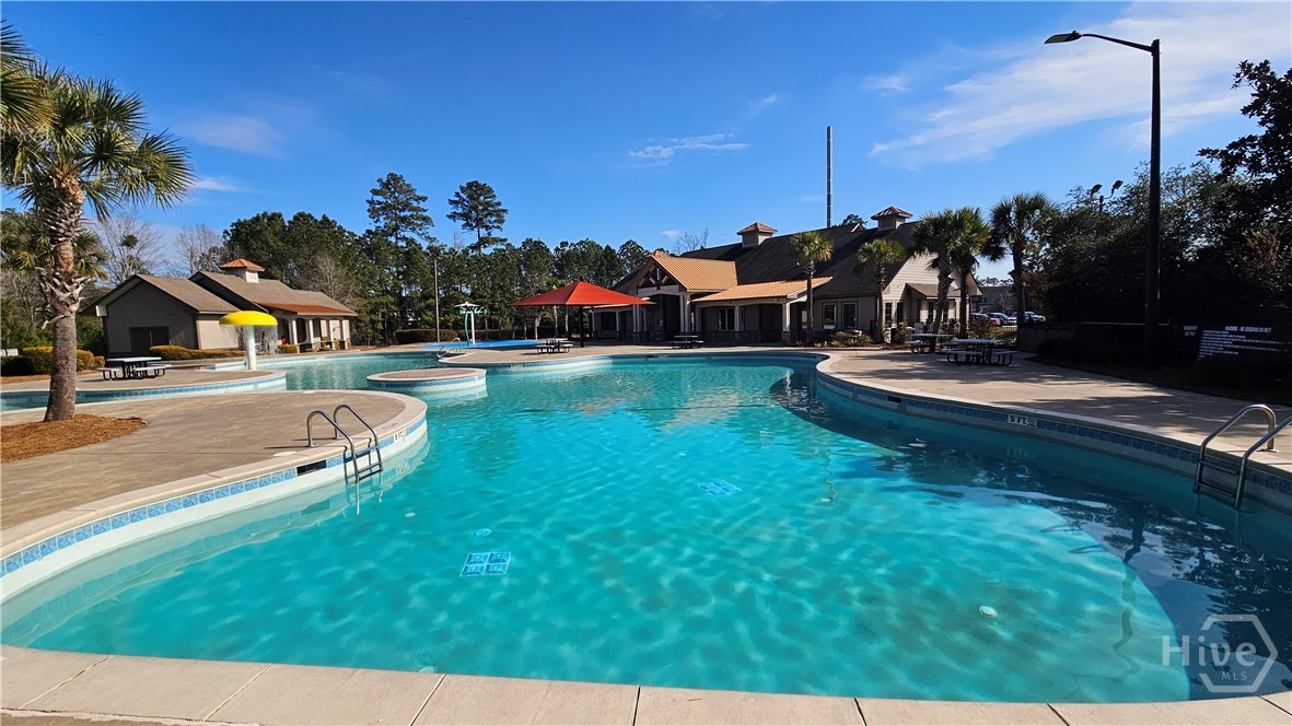 Highlands Clubhouse and Amenities