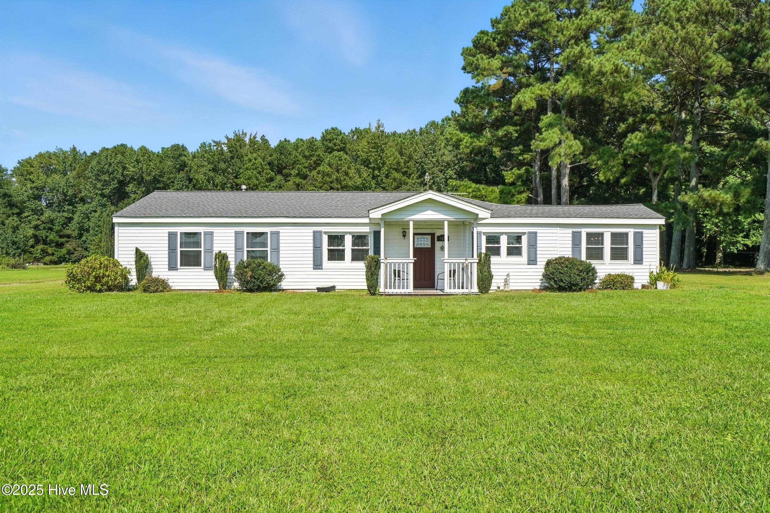 Homes for sale in Hobbsville, NC | 4136 Virginia Rd, Hobbsville, NC 27946 | MLS# 100527820