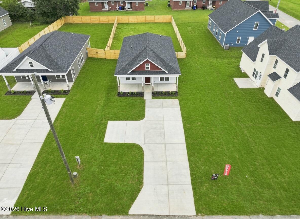 3rd image of 802 Holmes St, Clinton, NC 28328 | MLS# 100548606