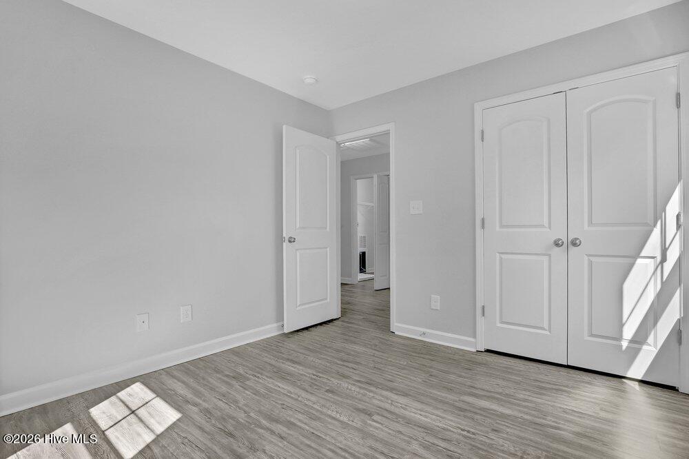 100567817 | Photo 21