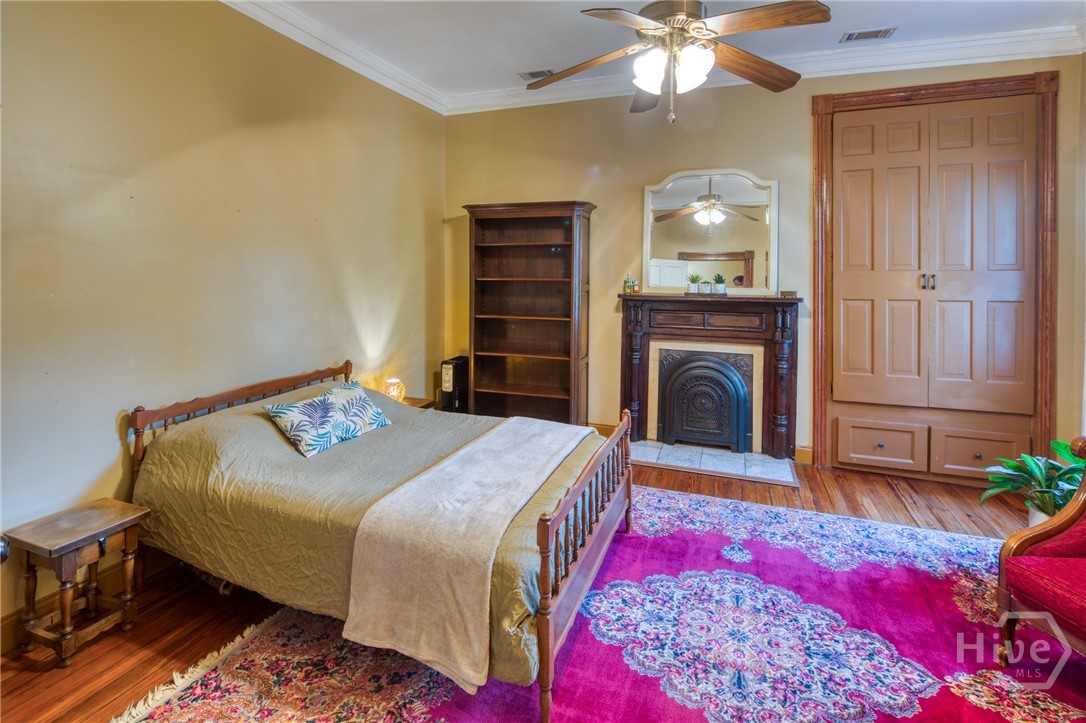 213 W Duffy Street, Savannah, GA, 31401