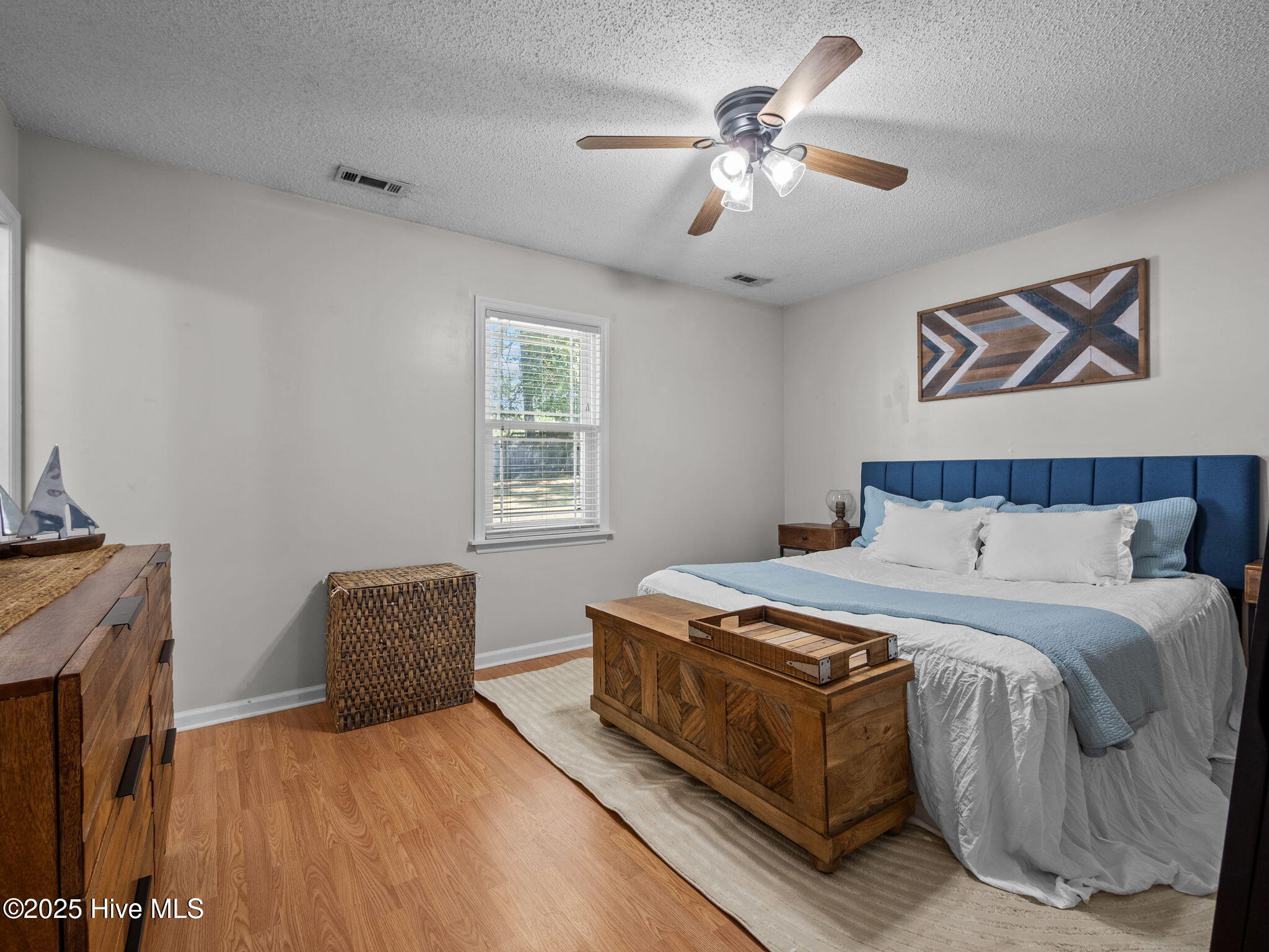 100530751 | Photo 20