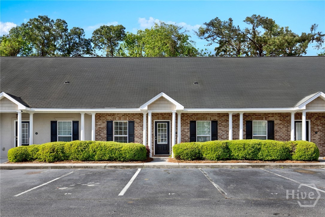 Photo 1 of Townhouse for sale at 17 Reese Way, Savannah, GA 31419 | MLS# SA352840 | Listing updated on 2026-09-21