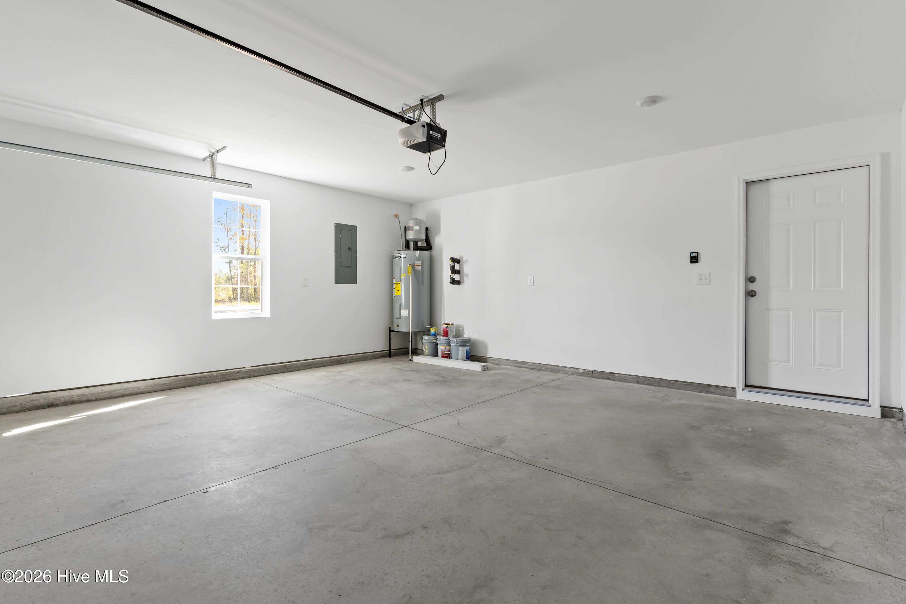 100554240 | Photo 29