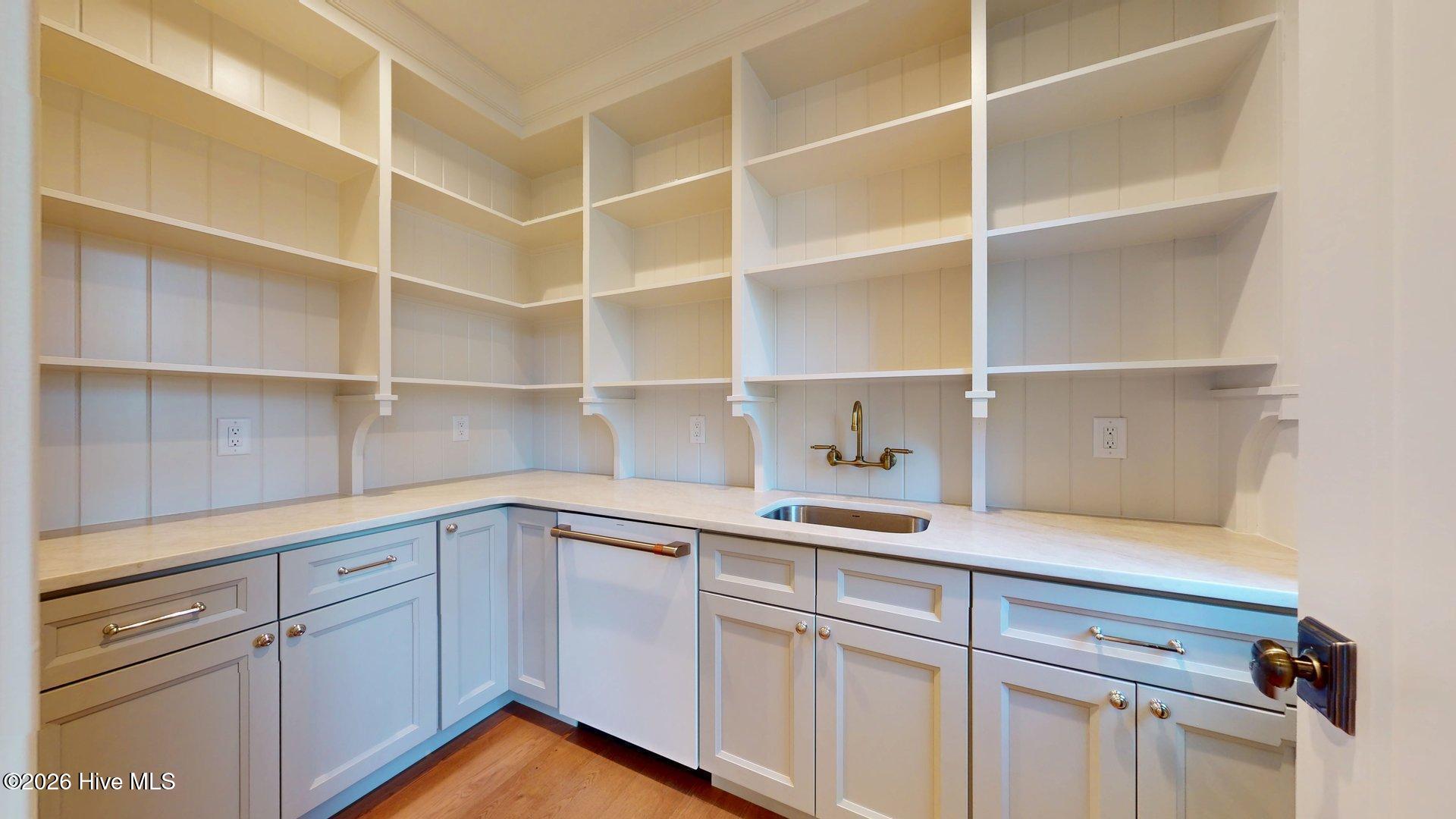 220-Paulson-Court-01222026_201000