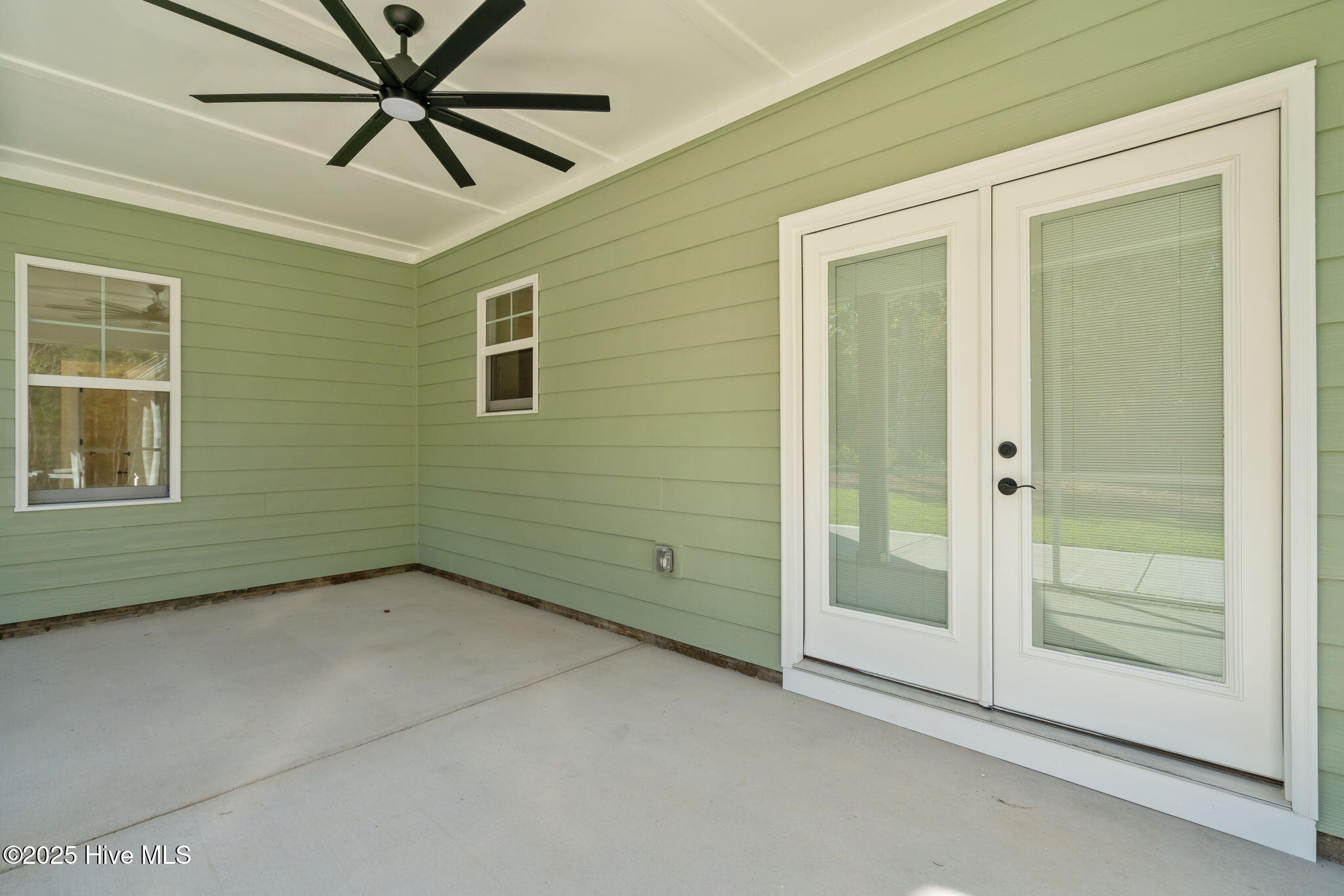 570 Harrow Drive