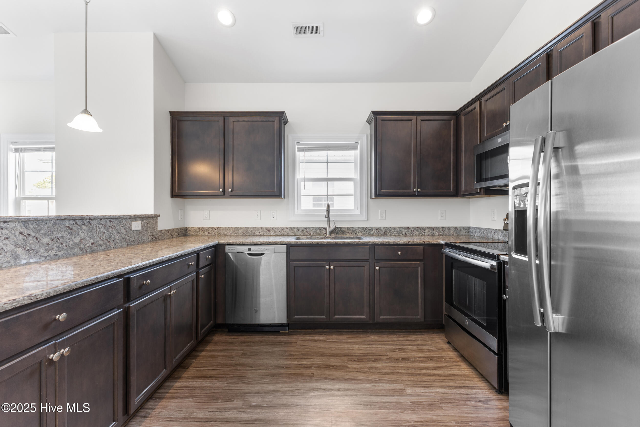 Homes for sale in Surf City, NC | 208A Bridgeview Ct, Surf City, NC 28445 | MLS# 100510731