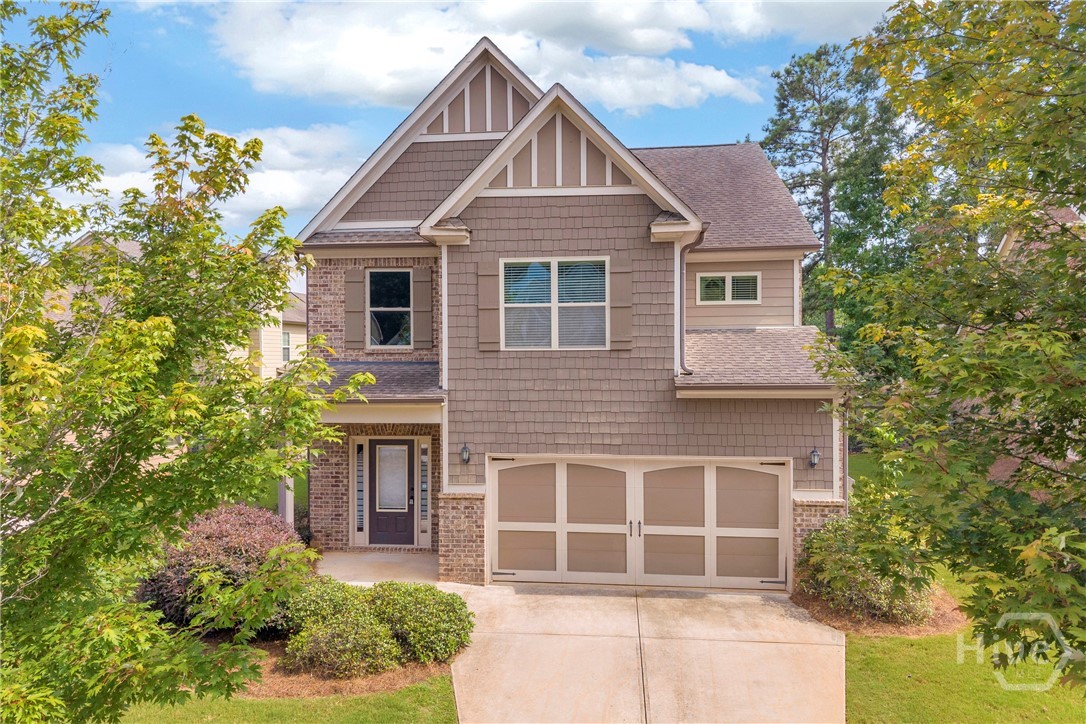 FEATURED LISTINGS