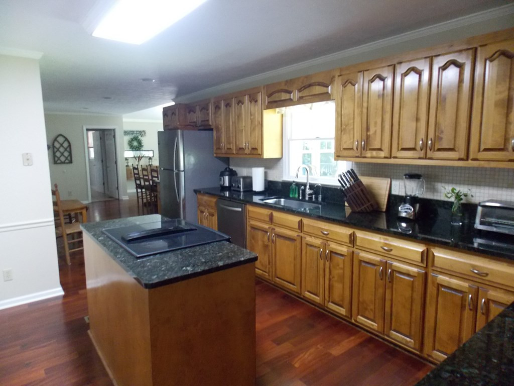 1046 Savannah Way, Lincolnton, GA 30817 Listing Photo  9
