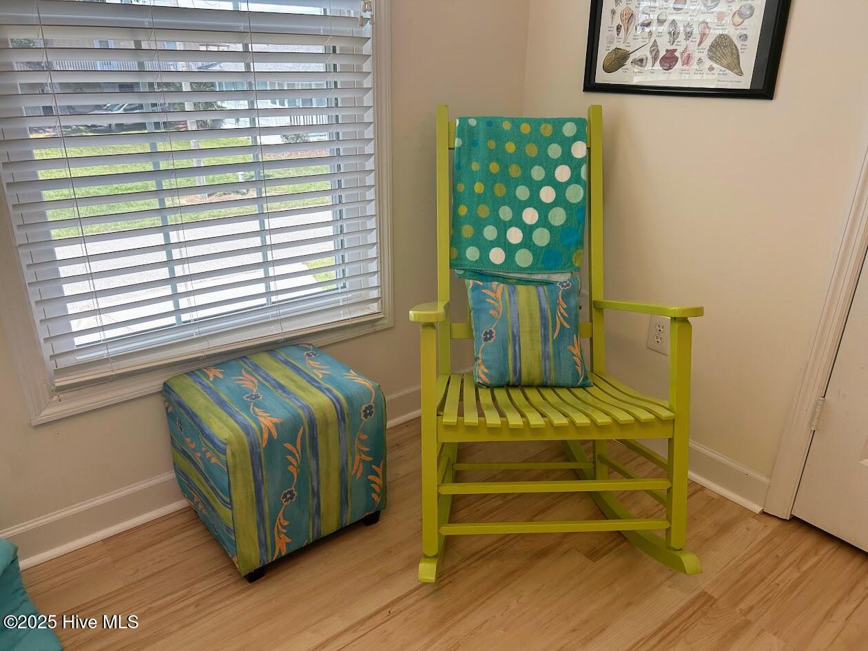 100527040 | Photo 15