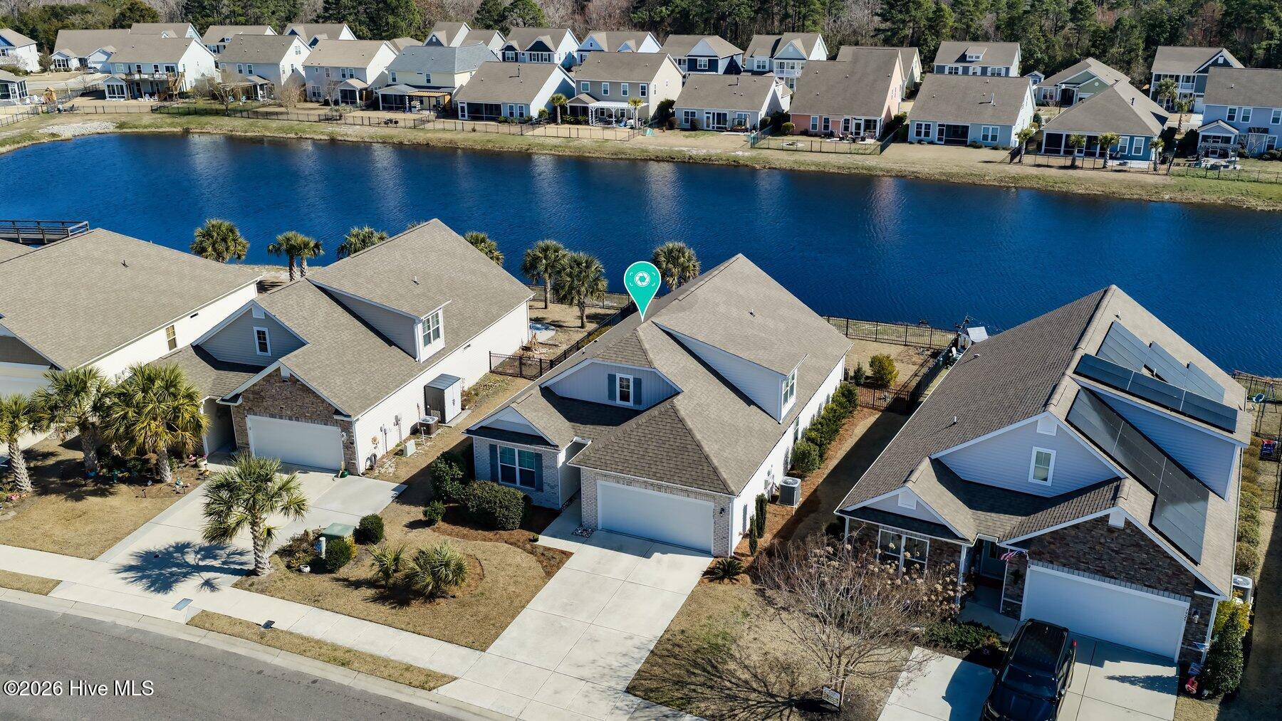 100556817 | Photo 30