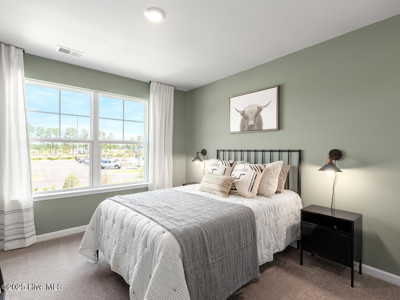 100490831 | Photo 23