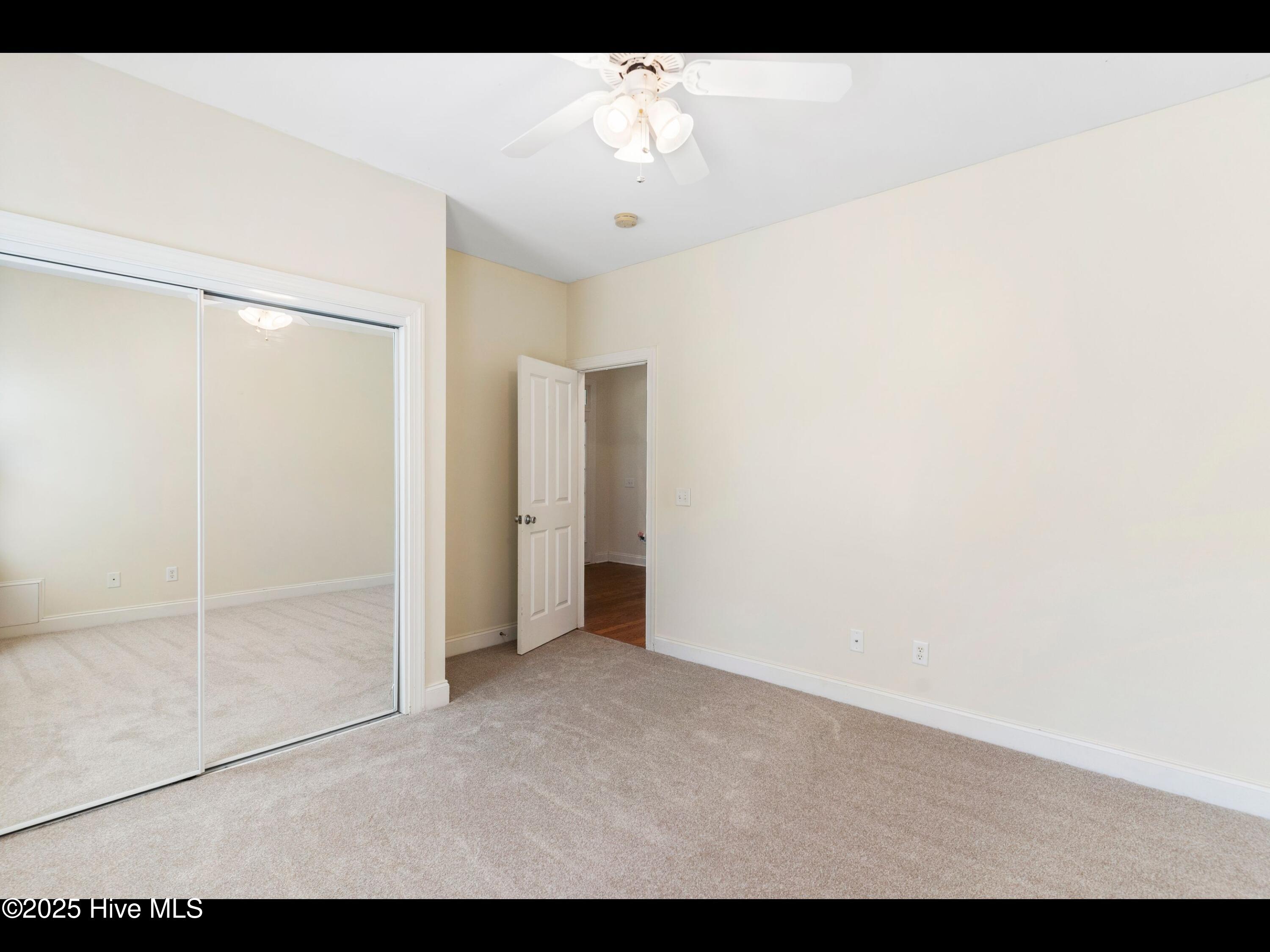 100509551 | Photo 26