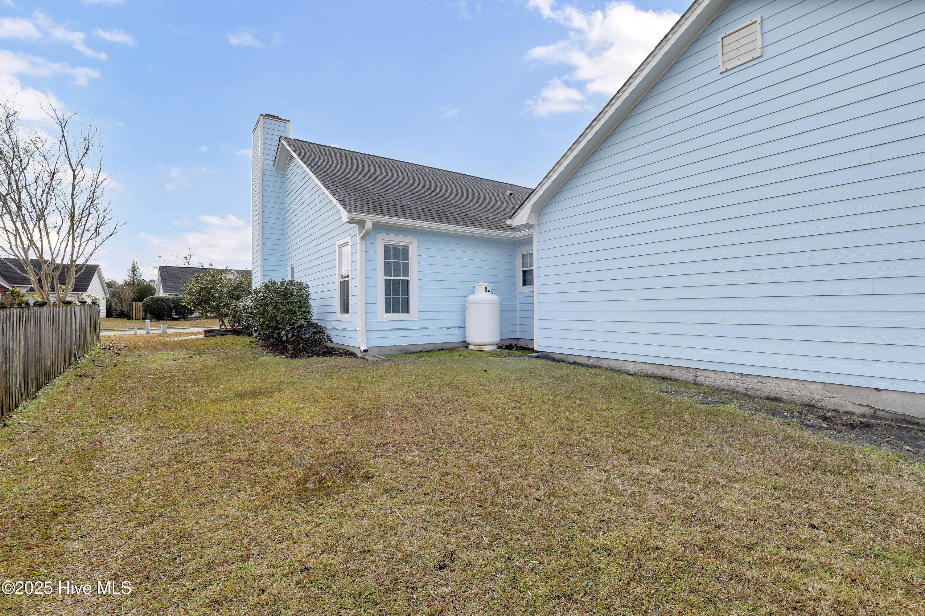 100544168 | Photo 28