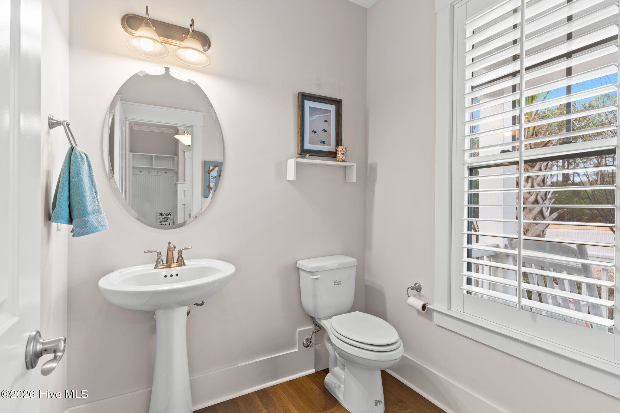 100555251 | Photo 41