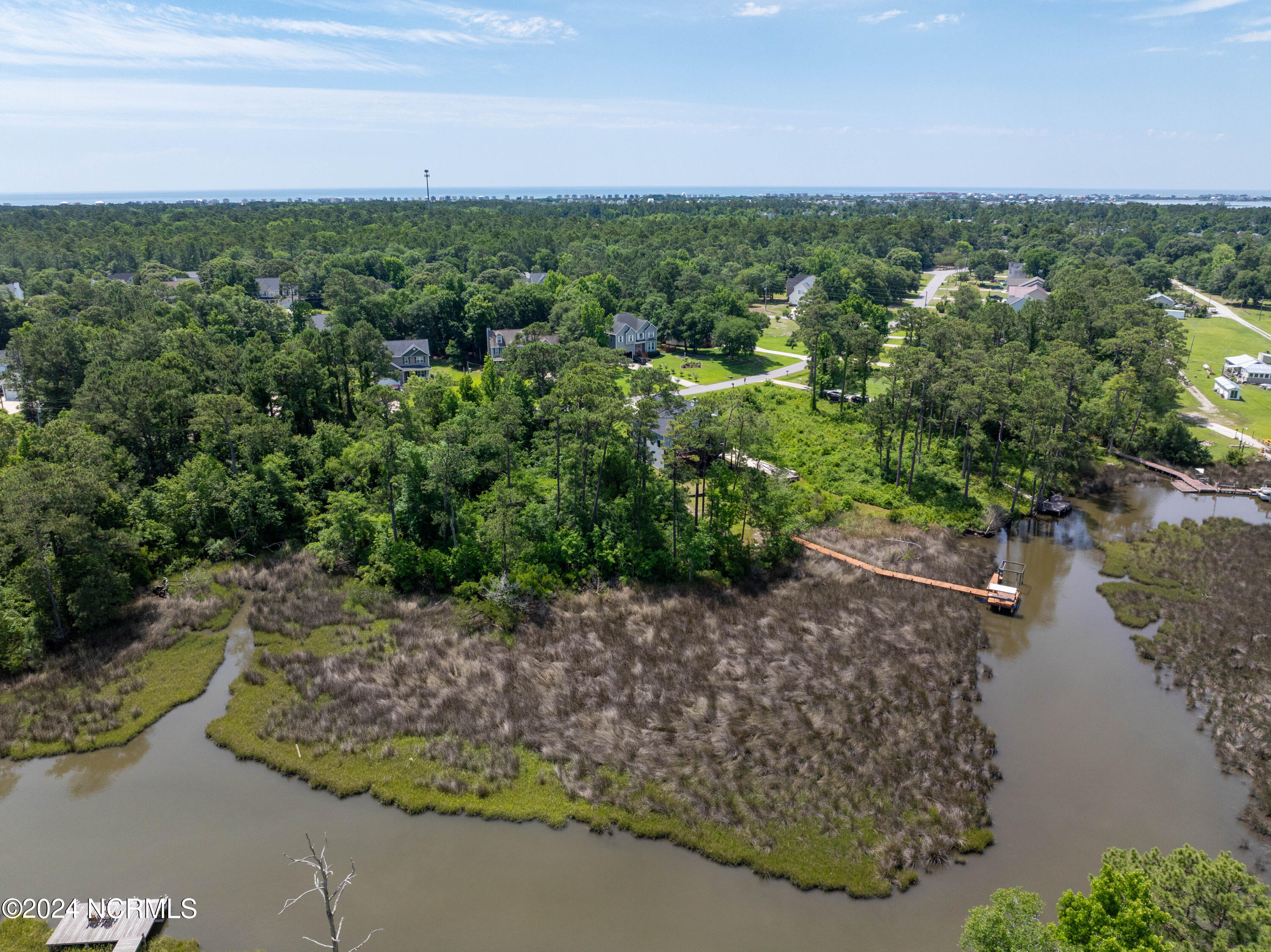 100559086 | Photo 21